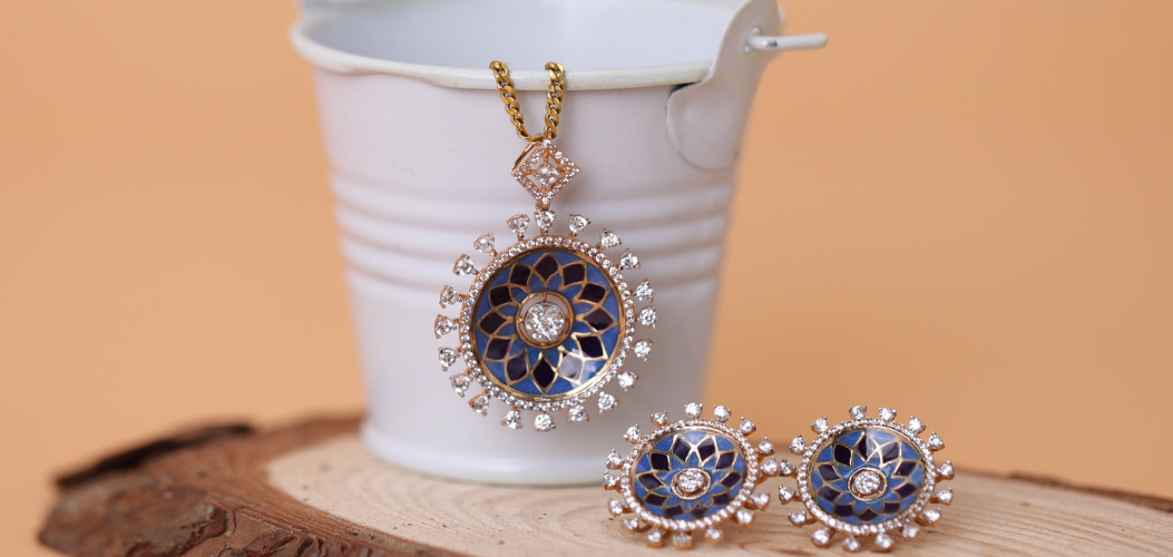 Raniaa - رانيا/ रनिया