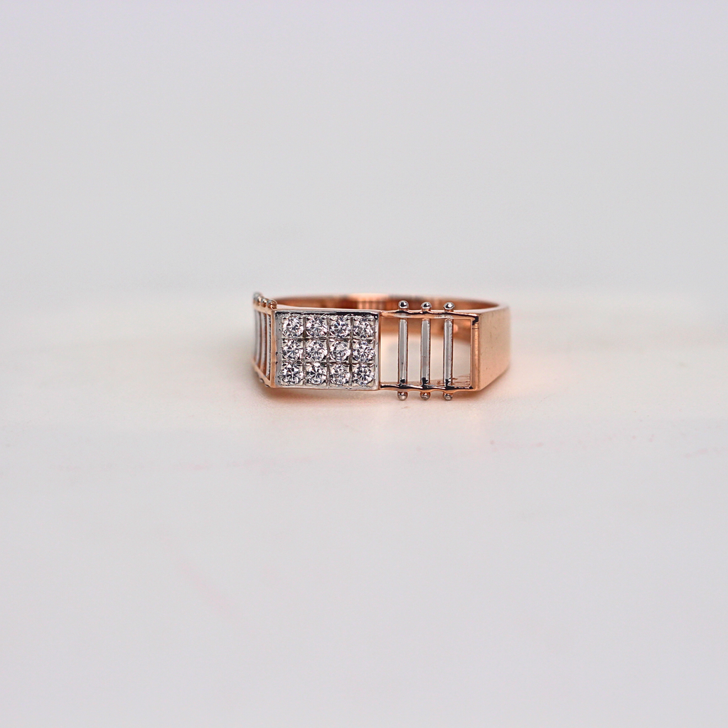 Diamond Grid Cluster Band Ring