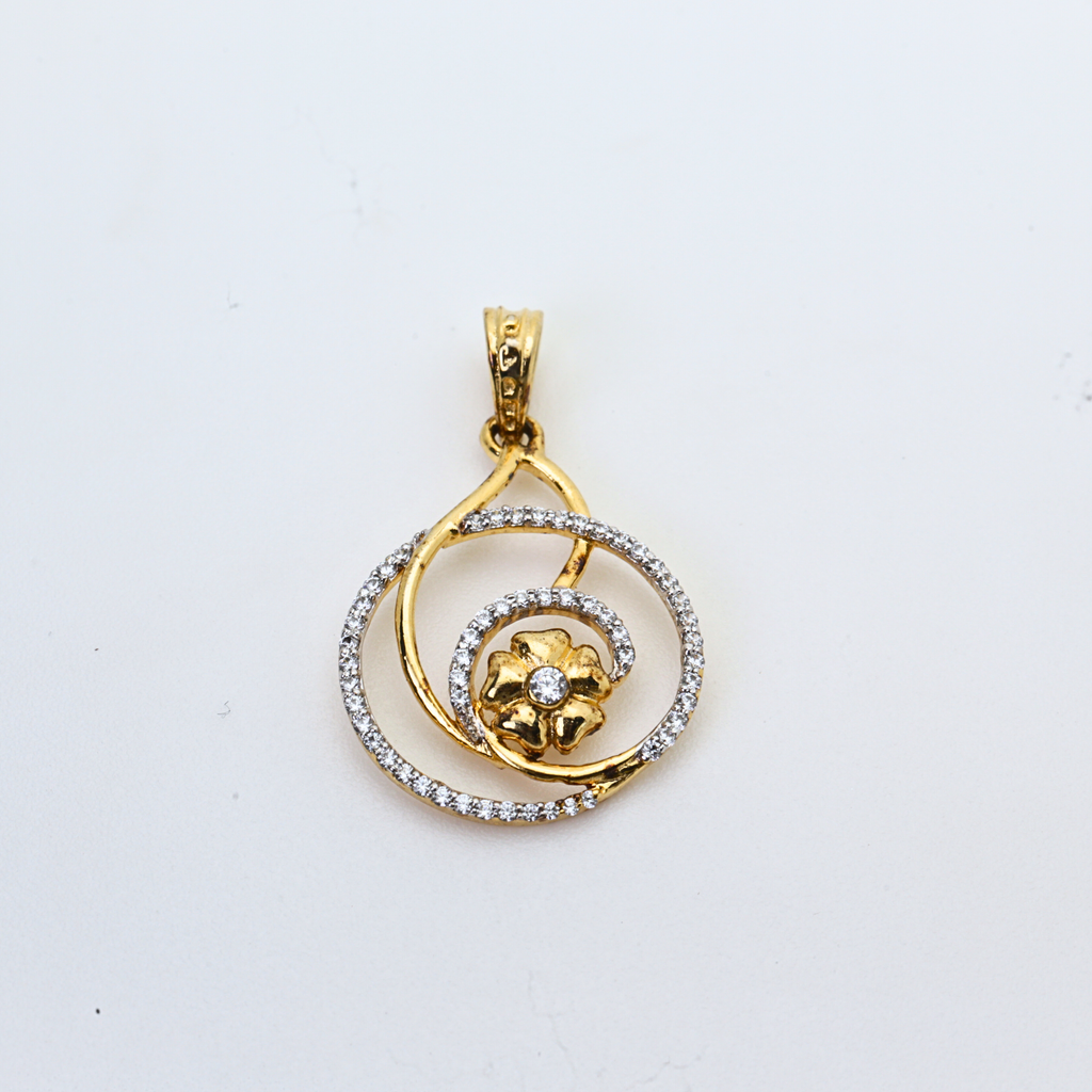 Gold Stone pendant In Floral Loop