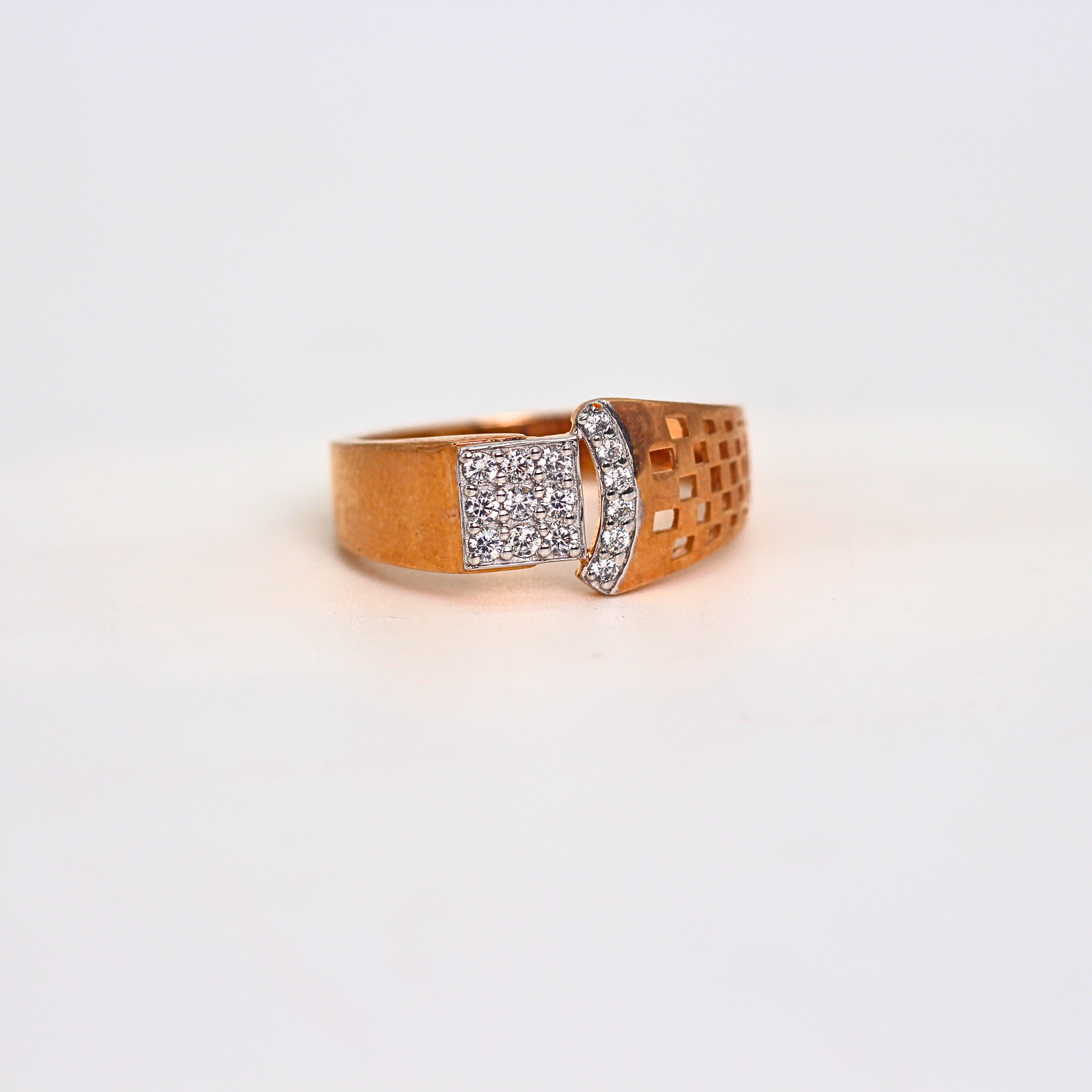 Diamond Panel Wide Band Ring