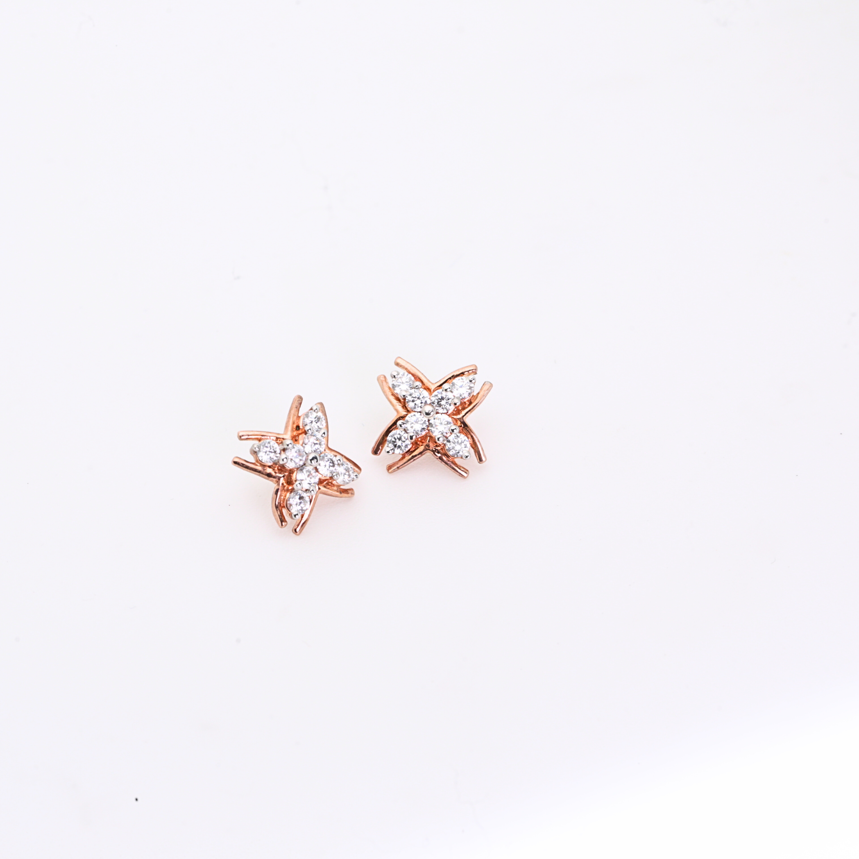 Petal Style Gold Studs With Round-Cut Diamonds