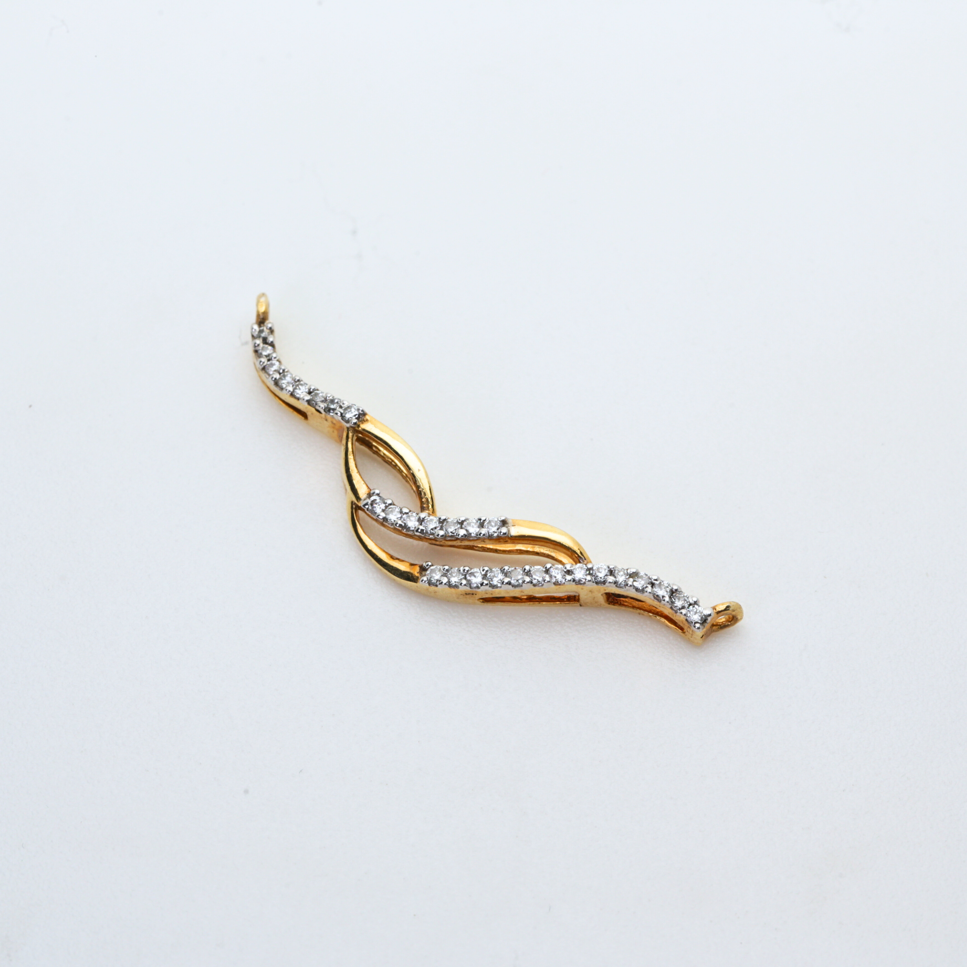 Gold Wave Line Diamond Pendant Design
