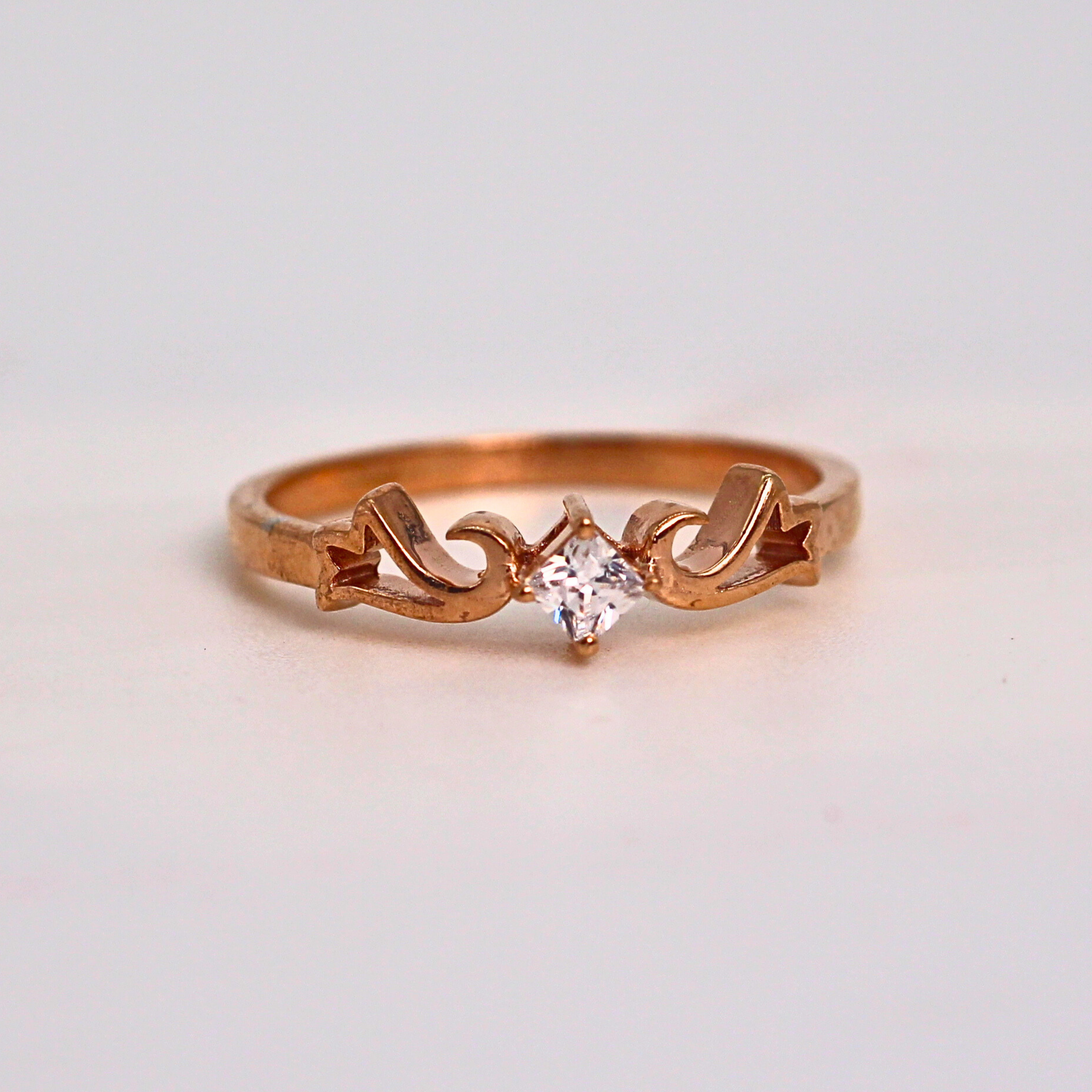 Diamond Wave Detail Band Ring