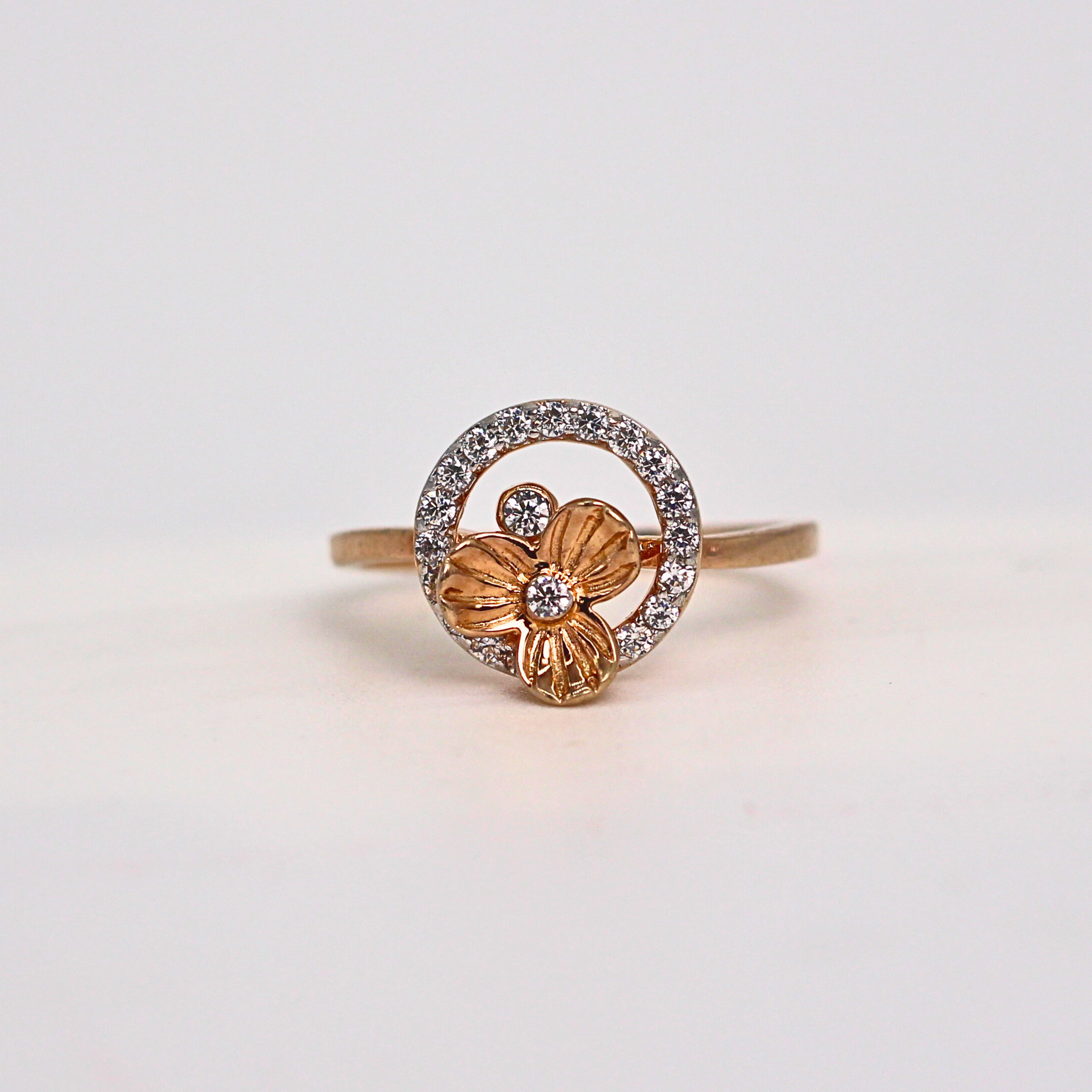 Diamond Floral Circle Band Ring
