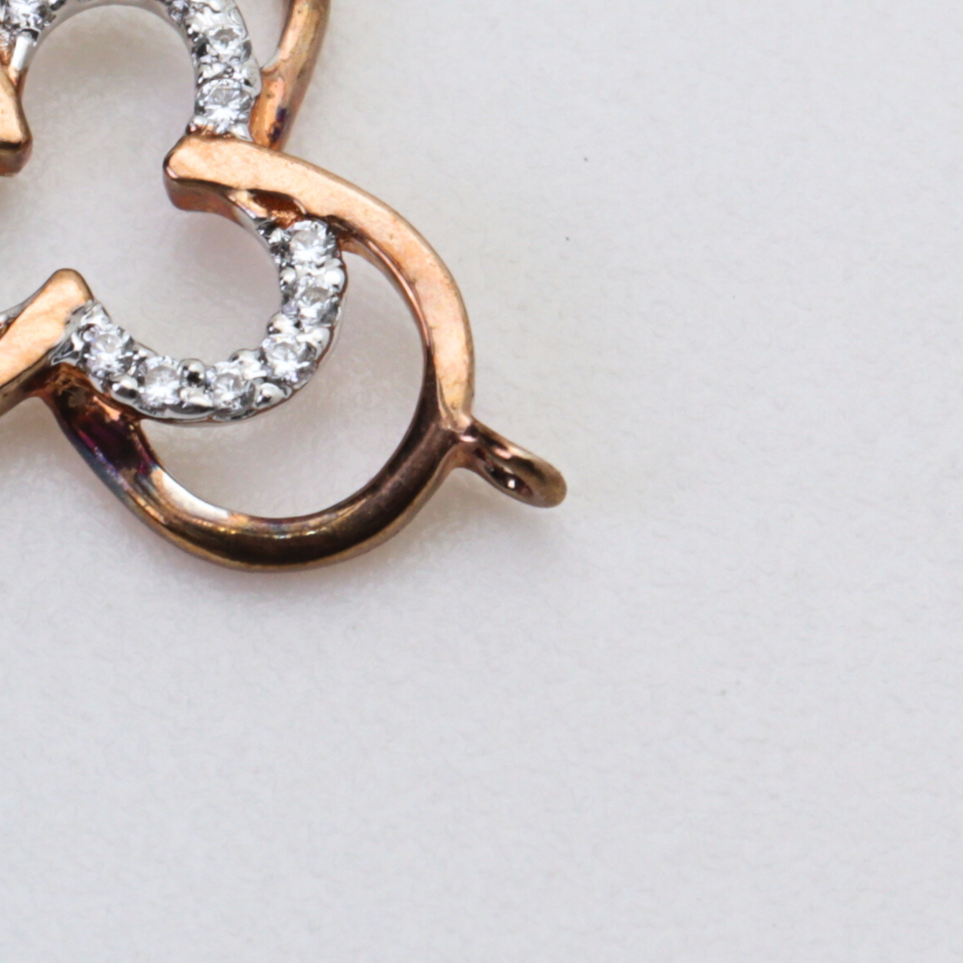 Diamond Gold Pendant Interlinked Curve Shape