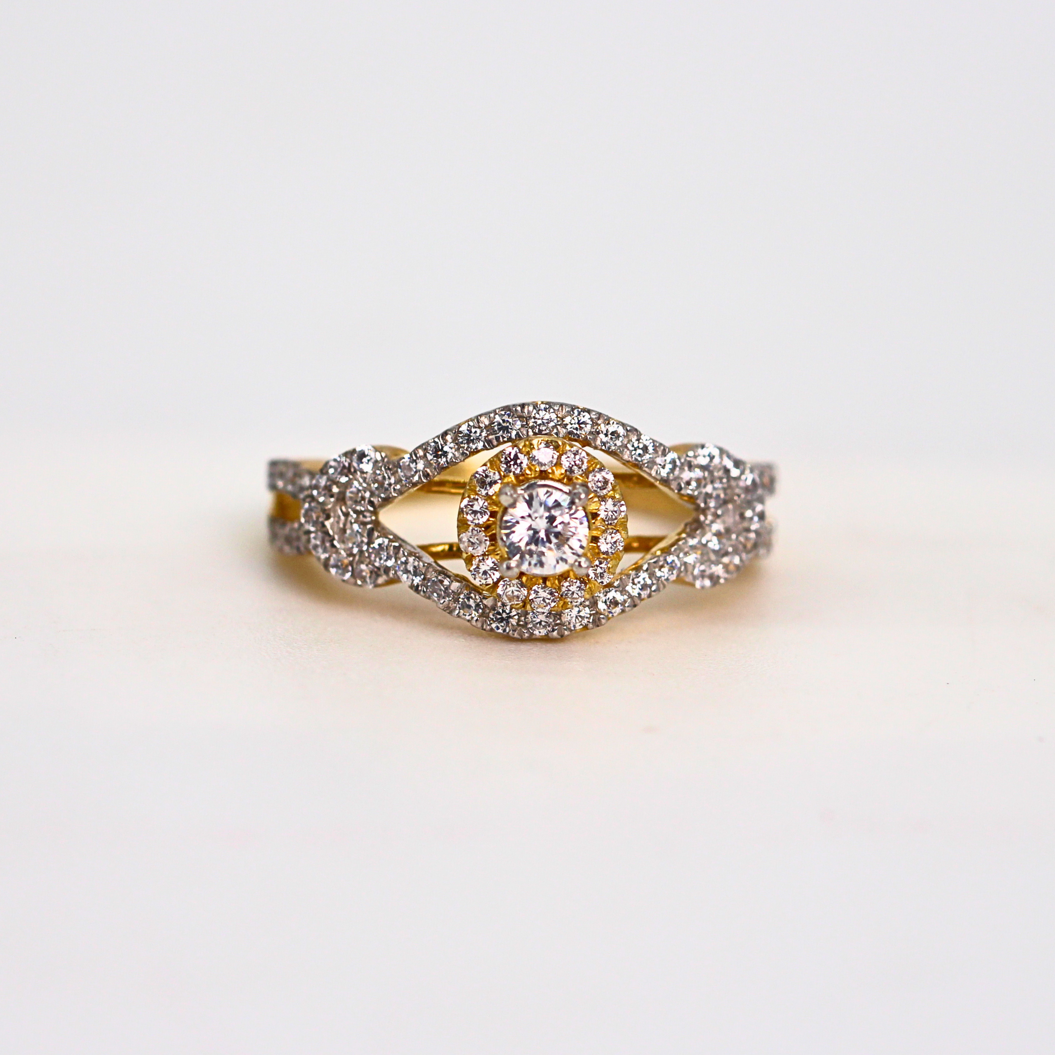 Diamond Open Halo Center Band Ring