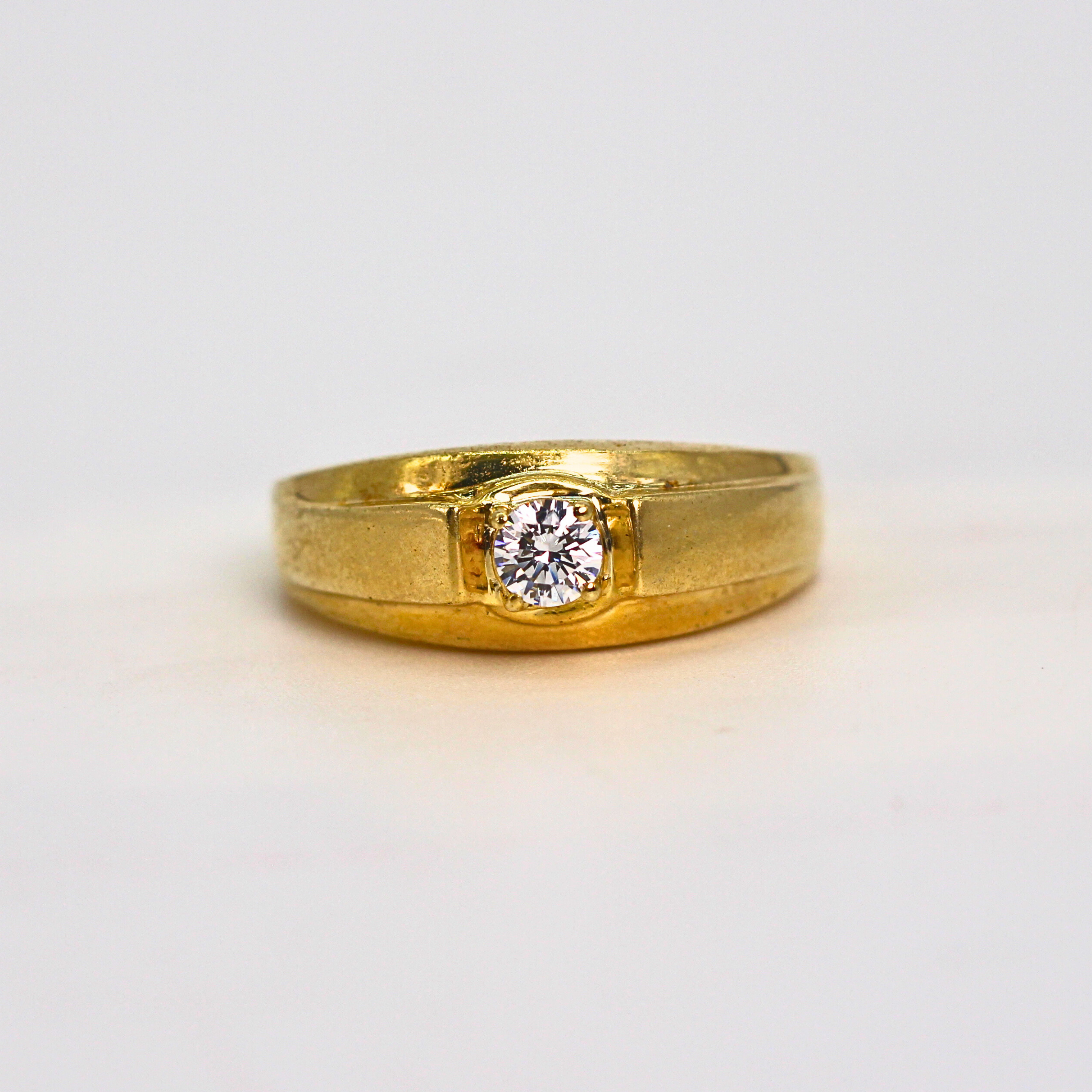 Diamond Single Stone Band Ring