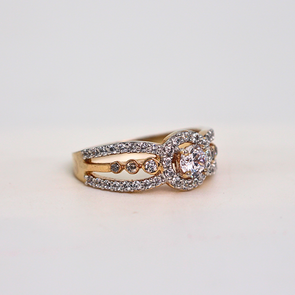 Diamond Halo Center Ring with Double Row Band