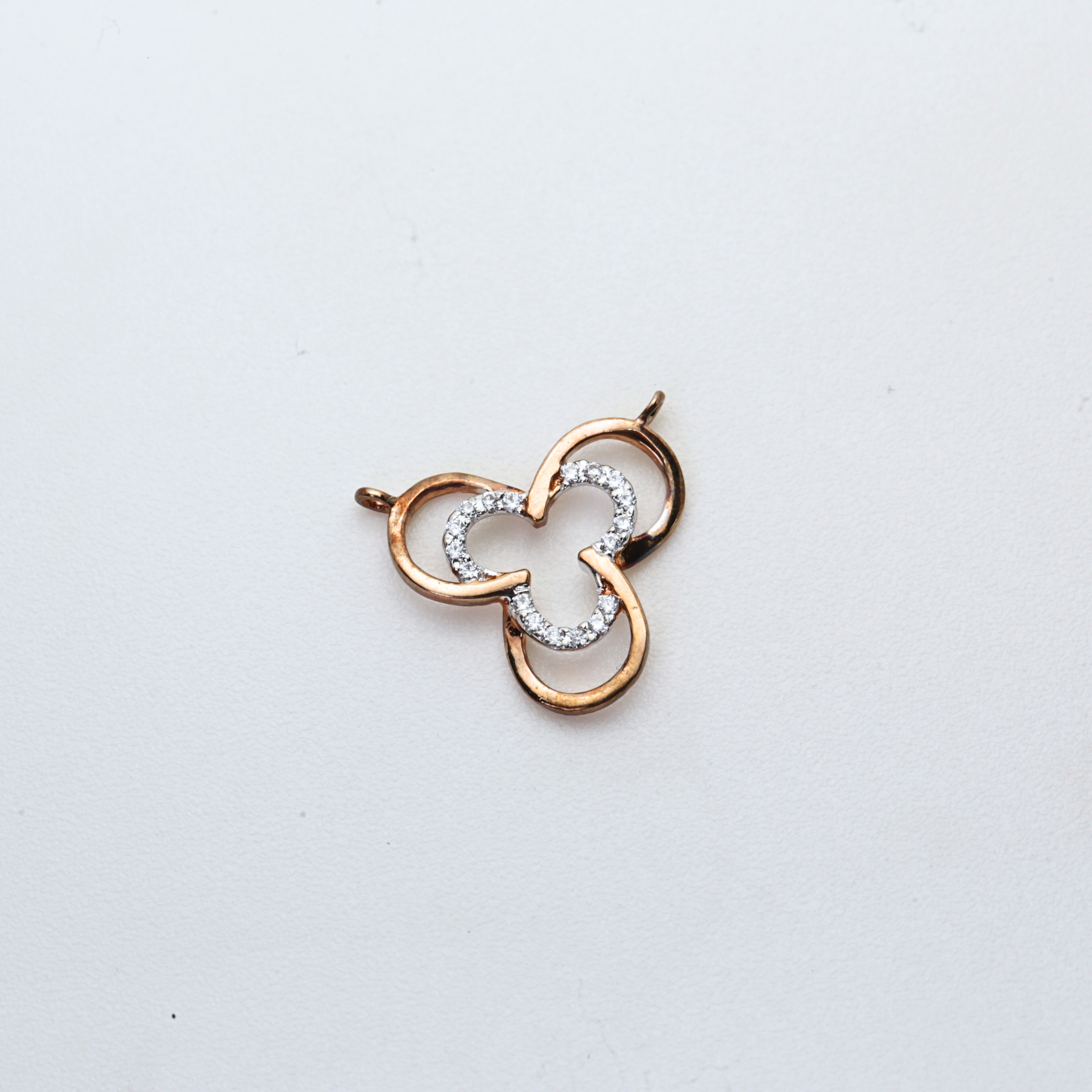 Diamond Gold Pendant Interlinked Curve Shape