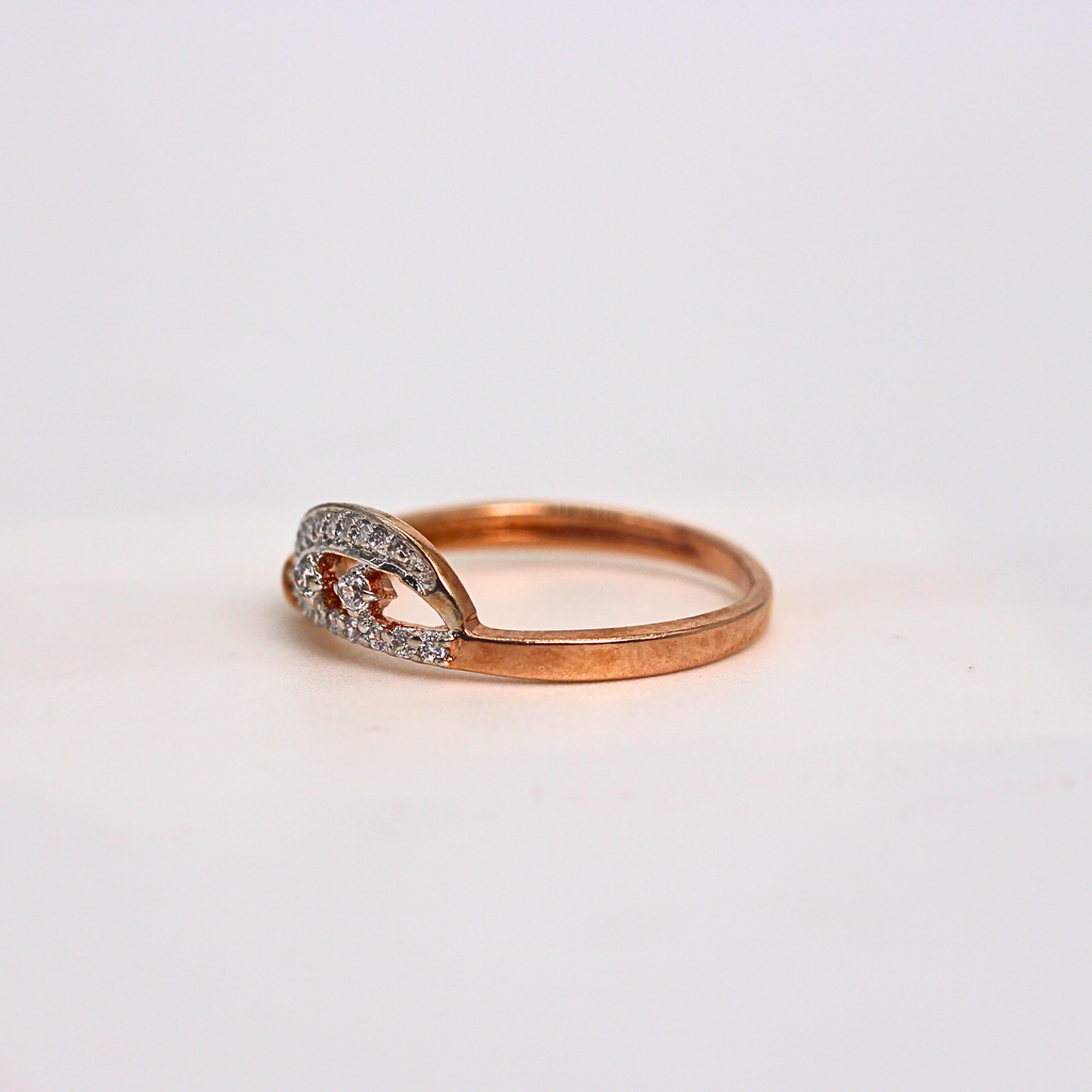 Diamond Curve Knot Band Ring