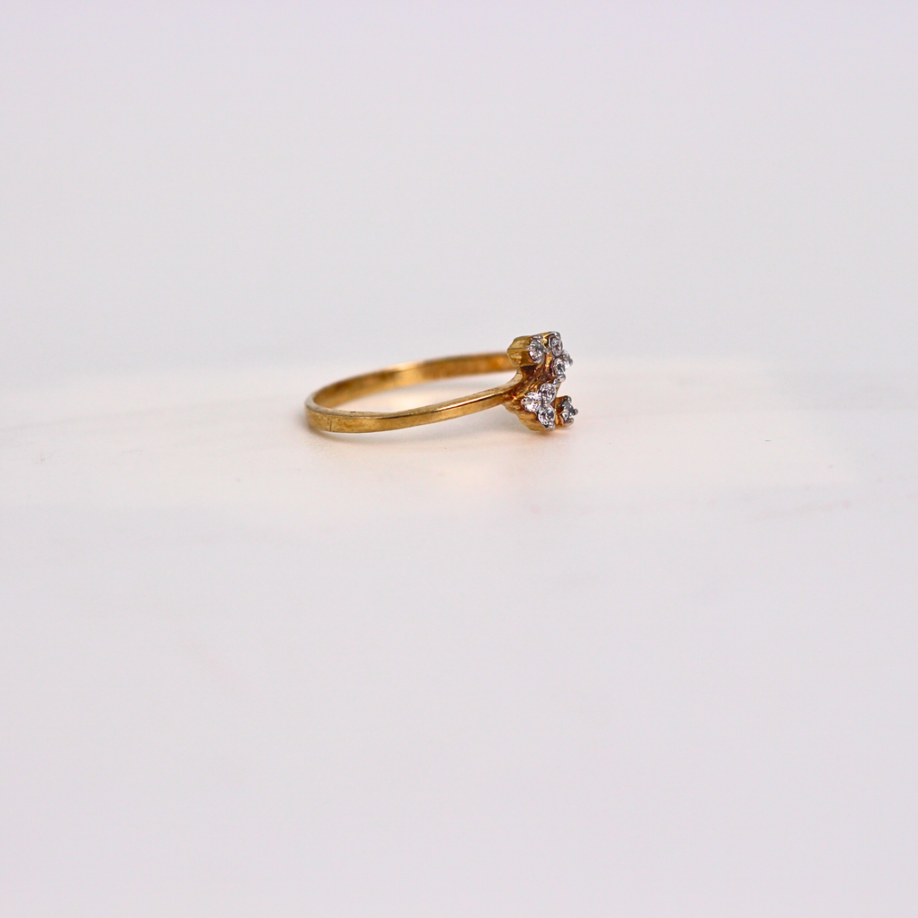 Diamond Floral Twist Band Ring