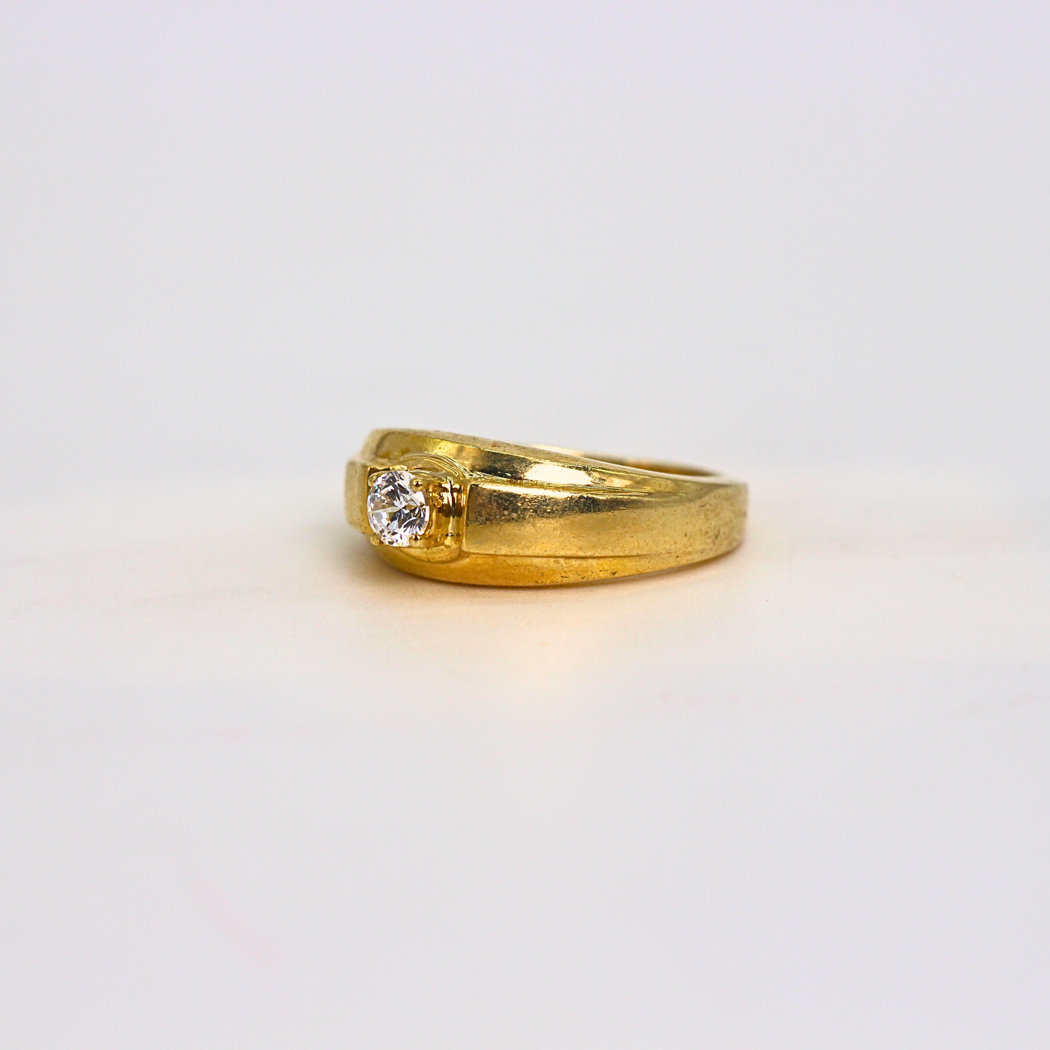 Diamond Single Stone Band Ring