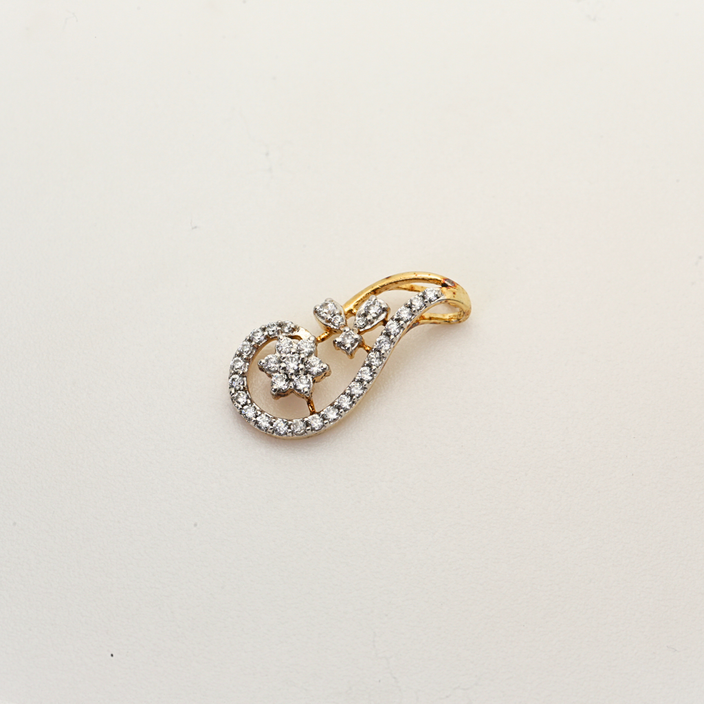 Gold Pendant with Curved Drop Style