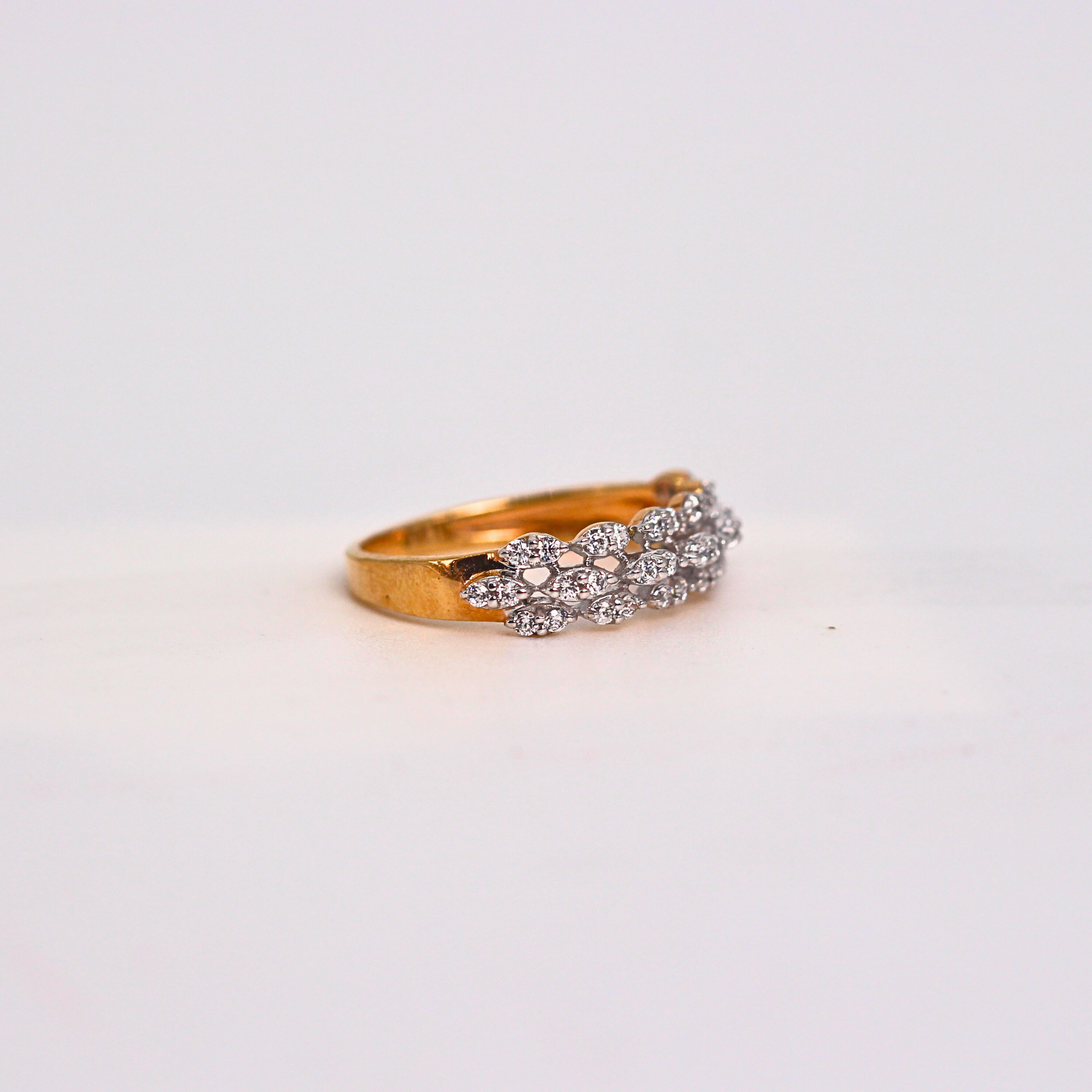 Diamond Lattice Multi Row Band Ring