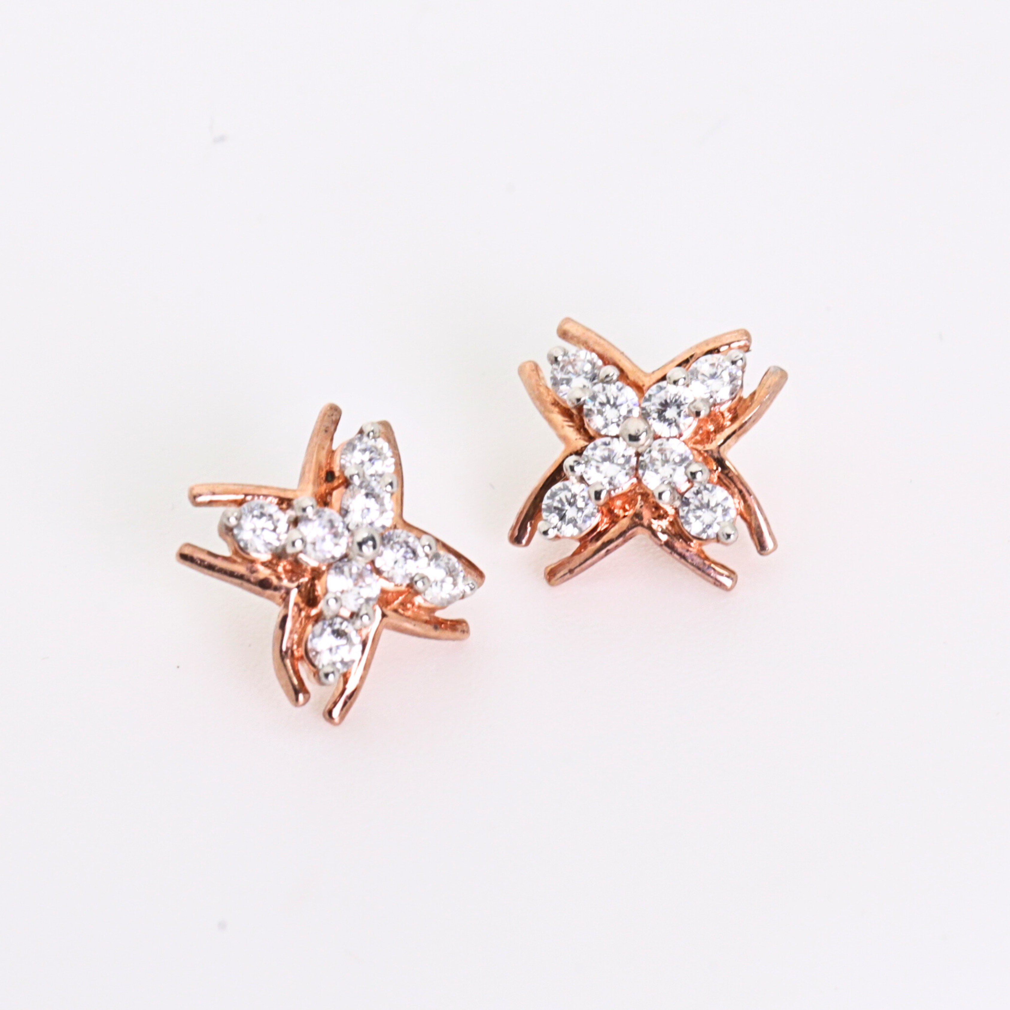 Petal Style Gold Studs With Round-Cut Diamonds