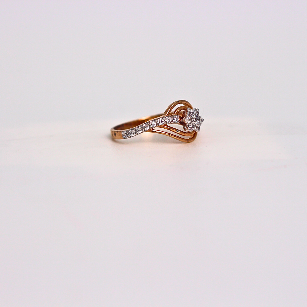 Diamond Star Center Wave Band Ring