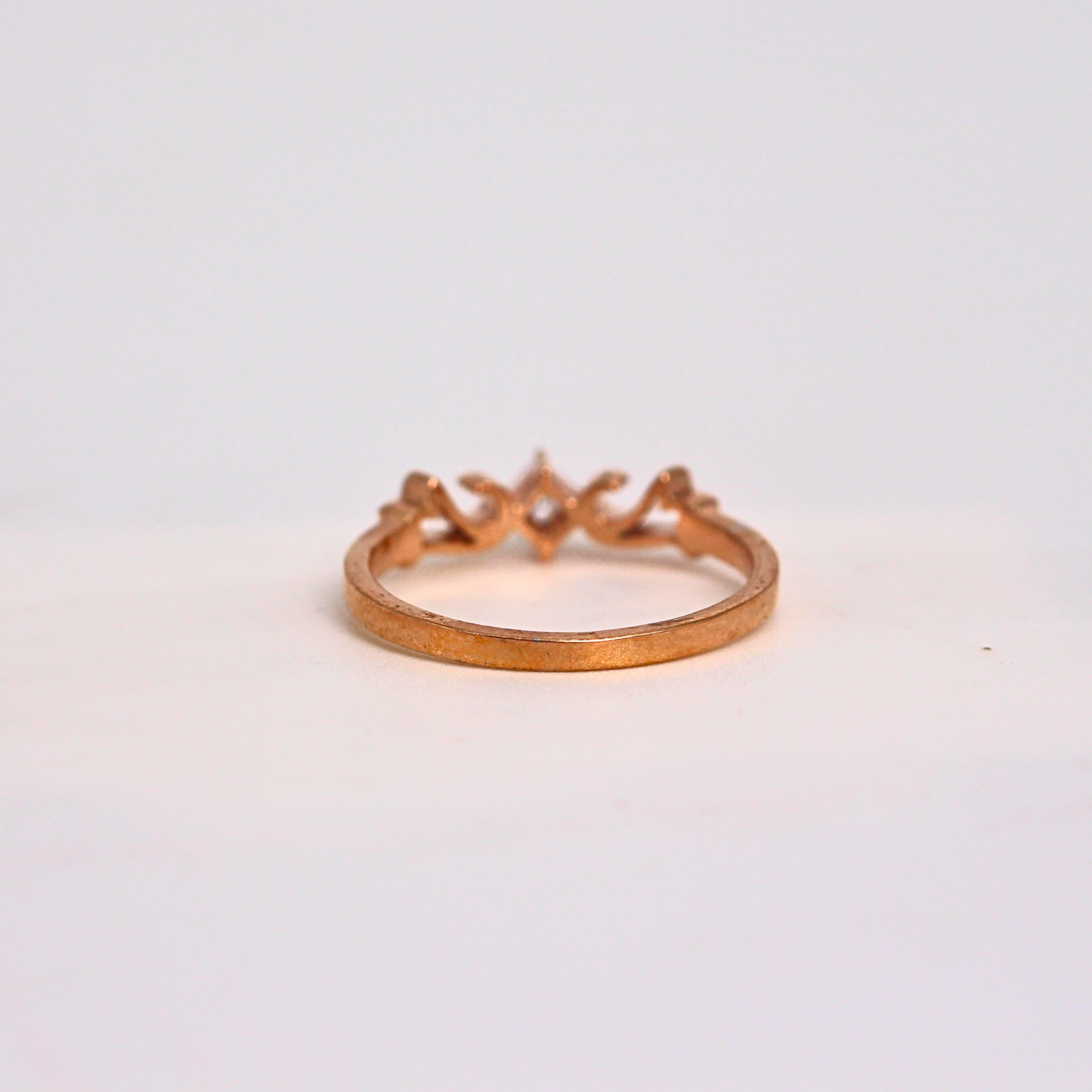 Diamond Wave Detail Band Ring