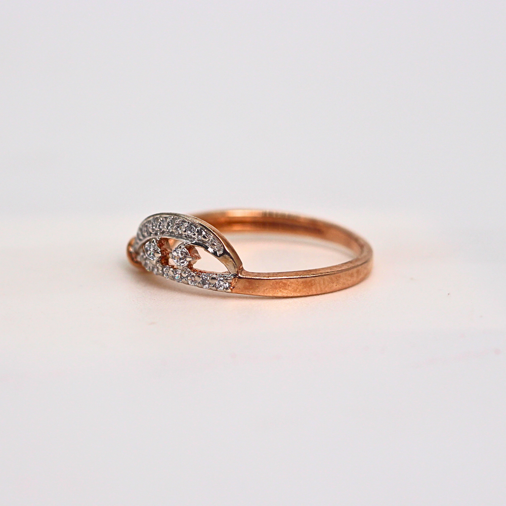 Diamond Curve Knot Band Ring
