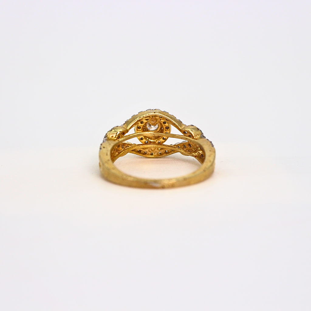 Diamond Open Halo Center Band Ring