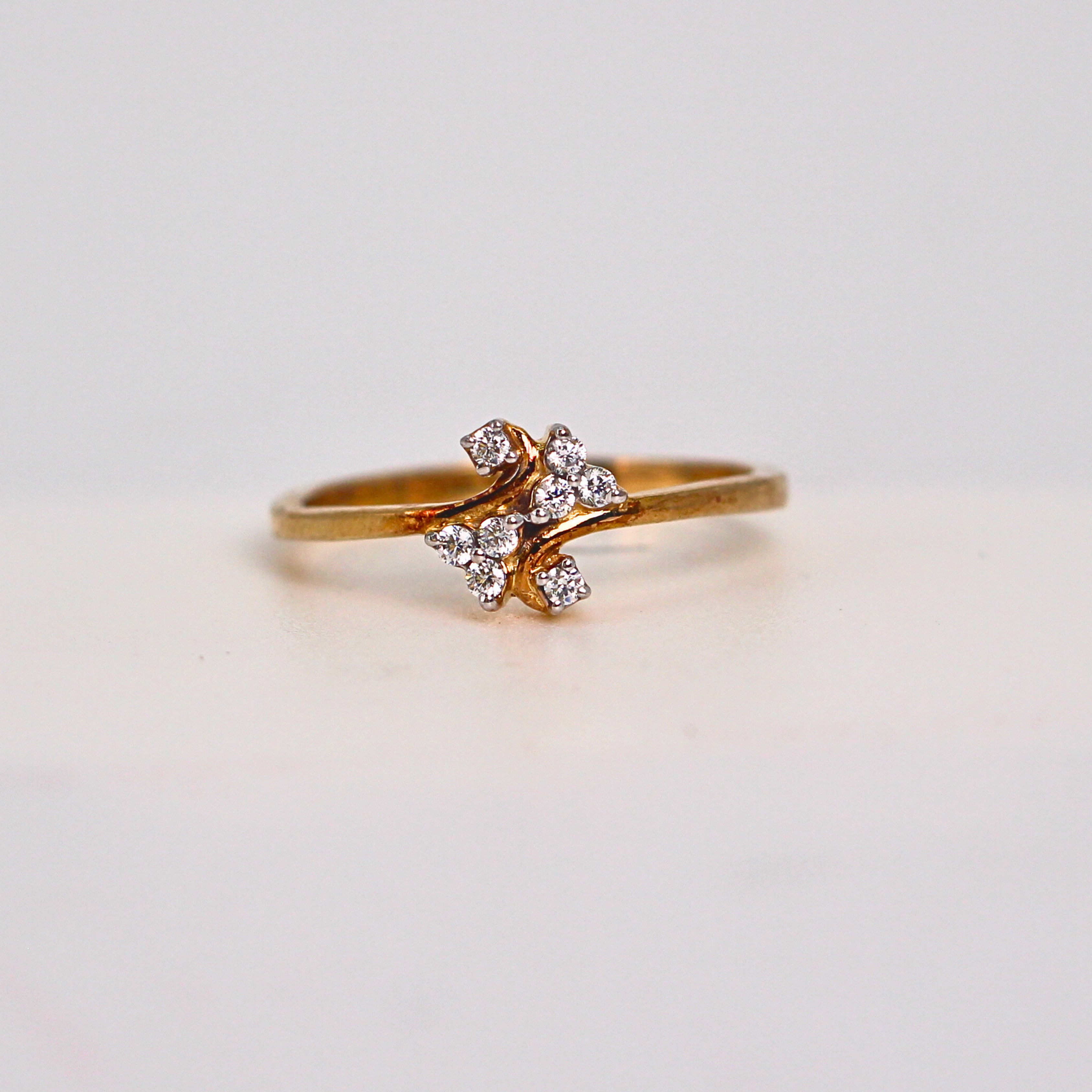 Diamond Floral Twist Band Ring