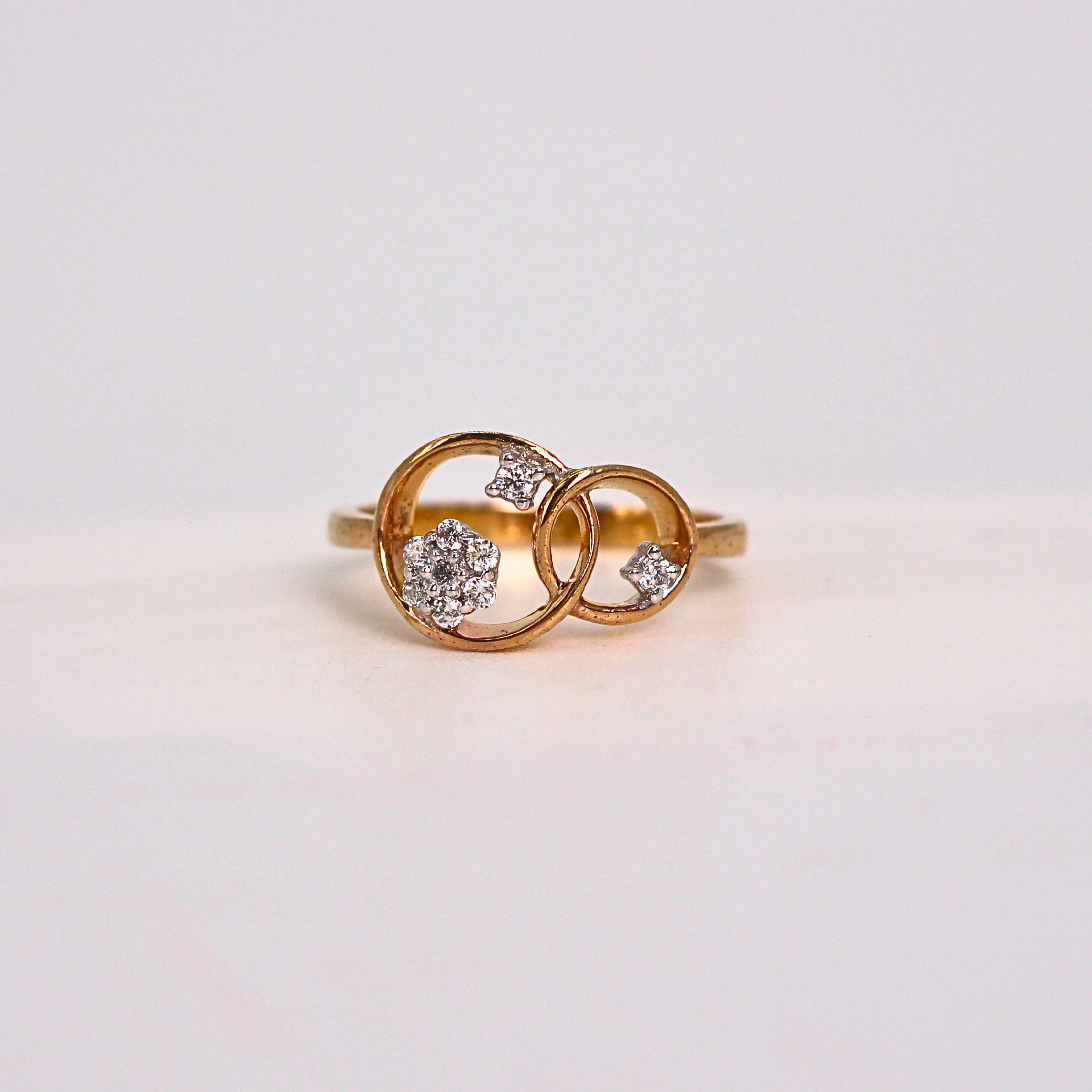 Diamond Open Circle Cluster Band Ring