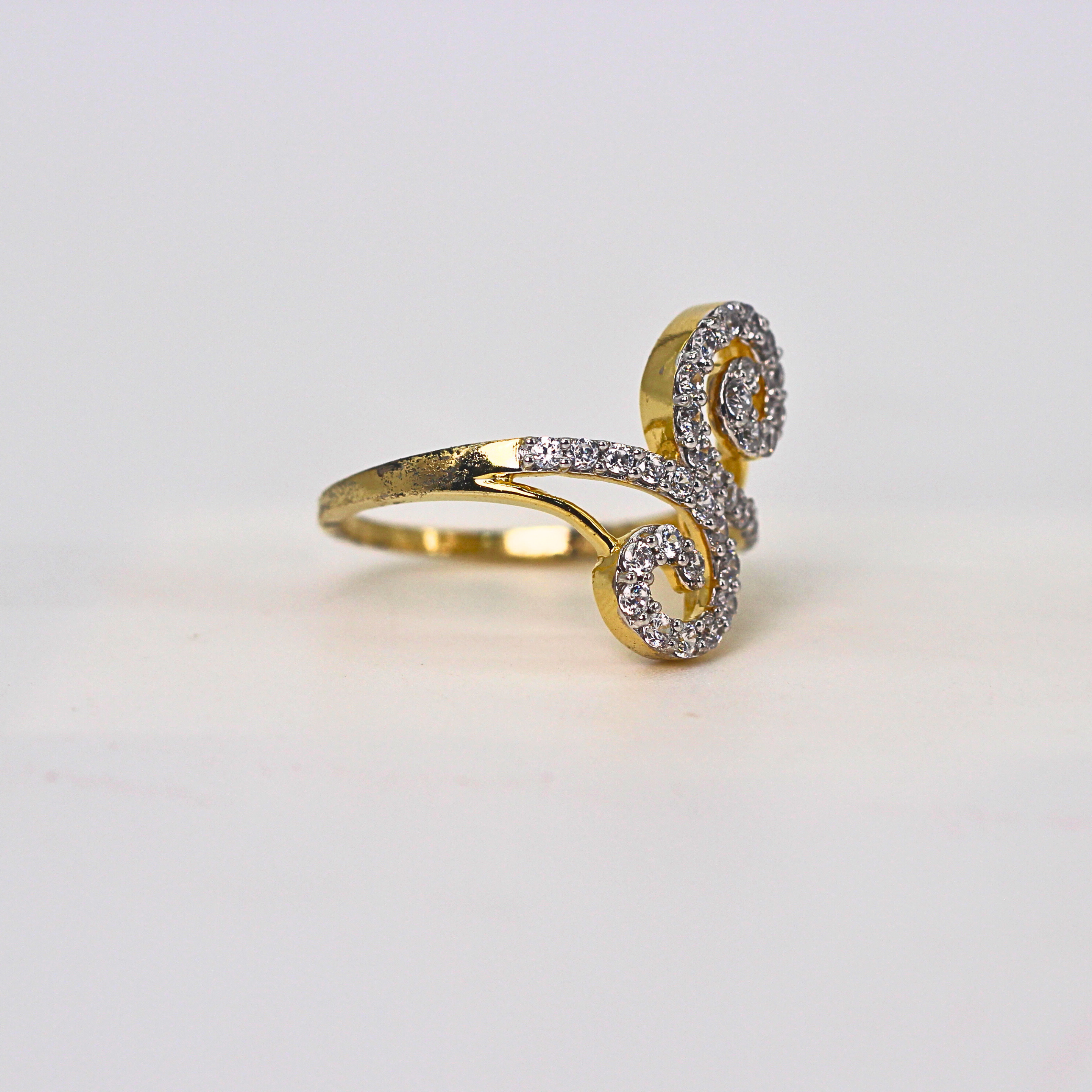 Diamond Swirl Motif Open Band Ring