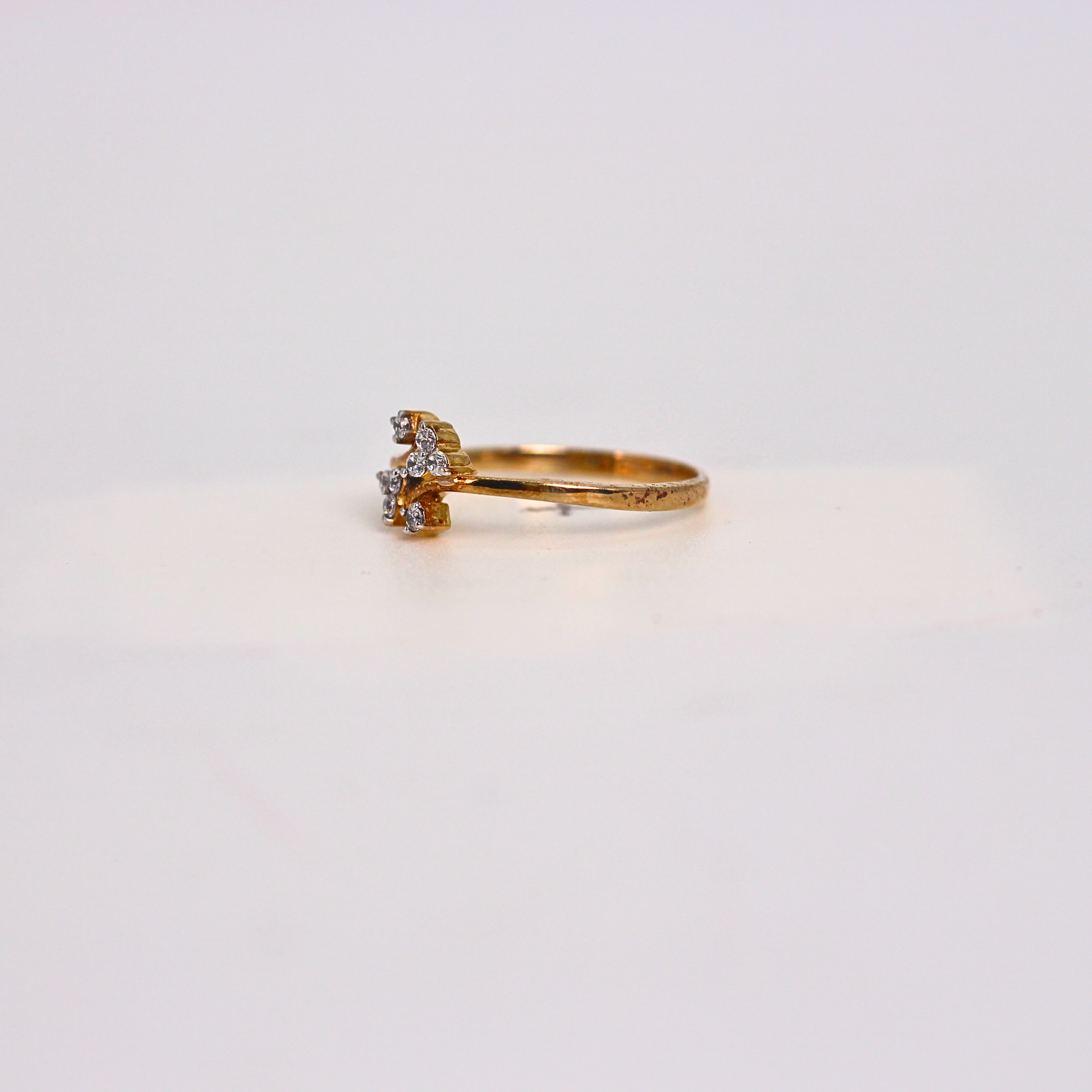 Diamond Floral Twist Band Ring
