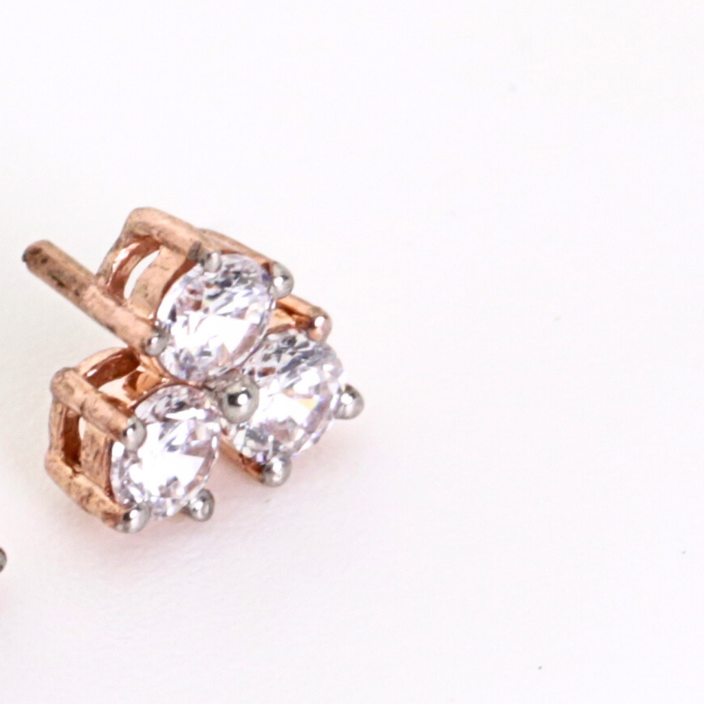 Triangle Shape Gold Stud Earrings With Round Diamond