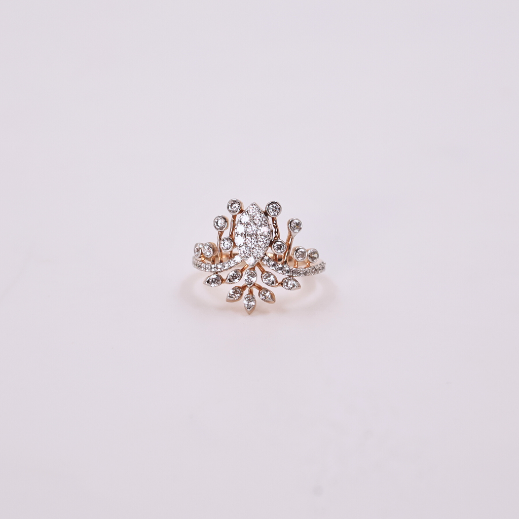 Modern diamond ring design
Center radiant diamond
Halo and band close up
Gold radiant ring
Crown inspired ring design
Brilliant cut diamond ring
Diamond ring in natural light
Radiant diamond halo ring
Radiant cut center diamond
Lab grown diamond ring