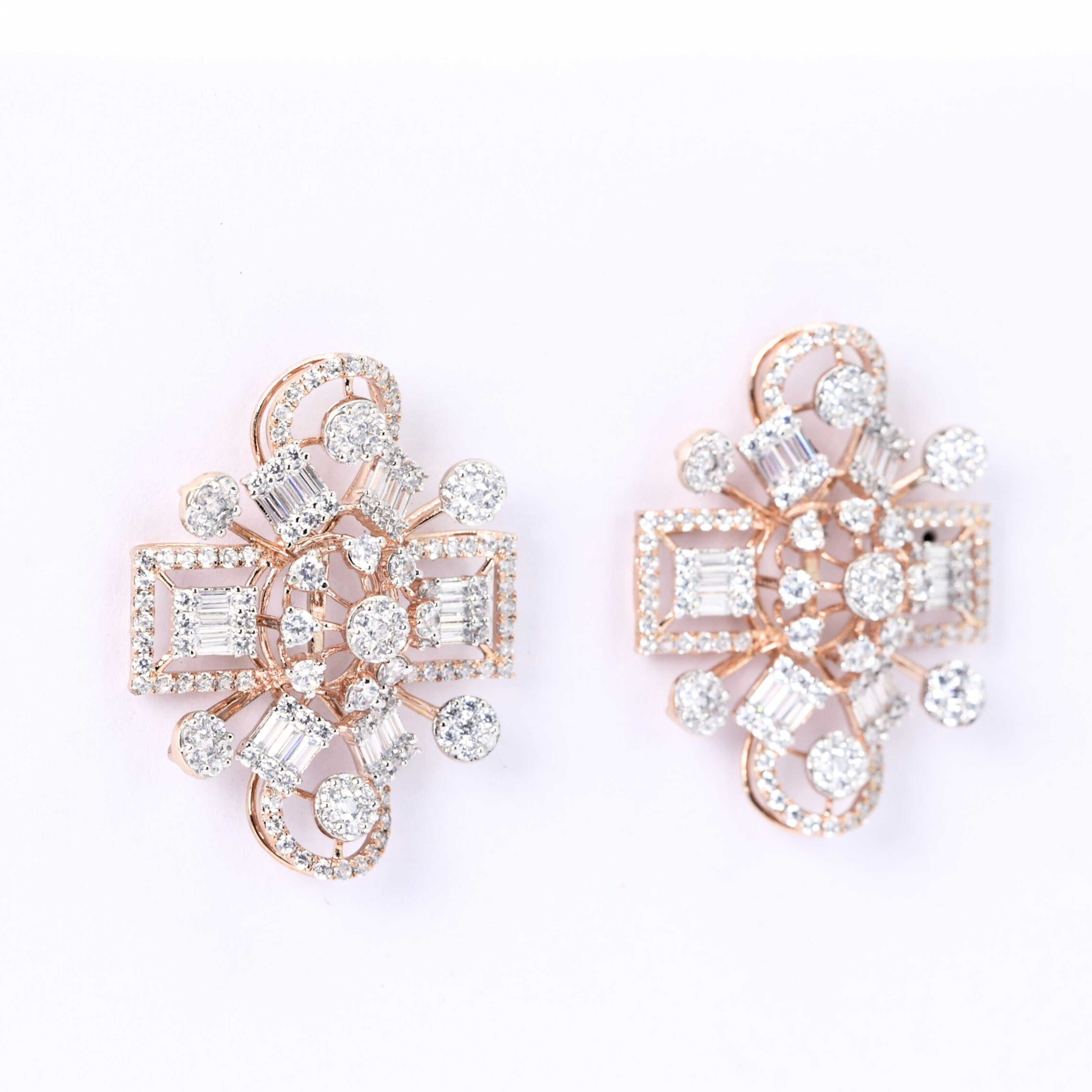 Bloom petite earrings
Floral luxe studs
Vintage luxe floral earrings
Floral light earrings
Vintage light floral studs
Floral soft studs
Bloom soft earrings
Floral gem earrings
Vintage gem floral studs
Floral leaf studs