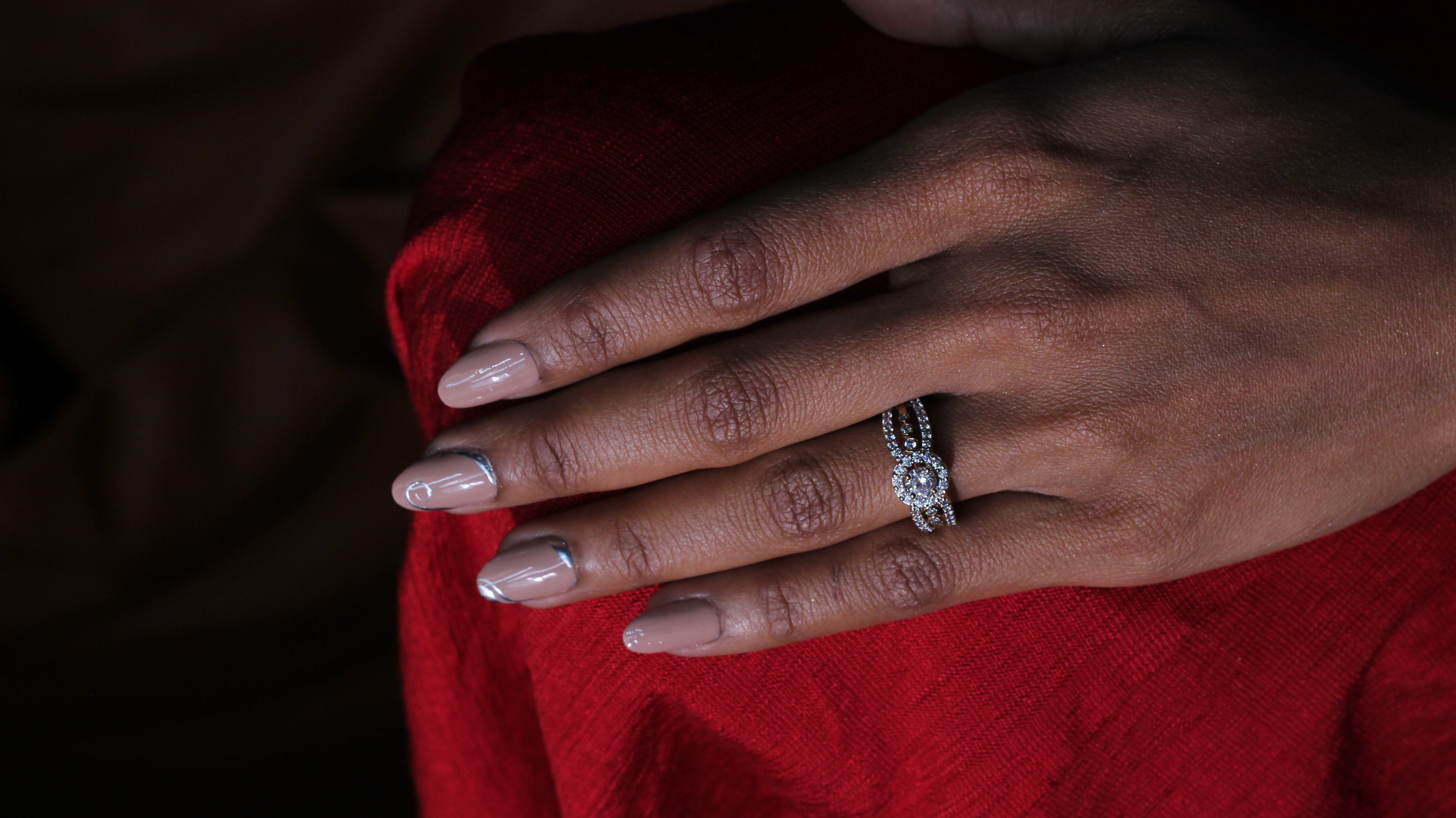 Diamond Halo Center Ring with Double Row Band