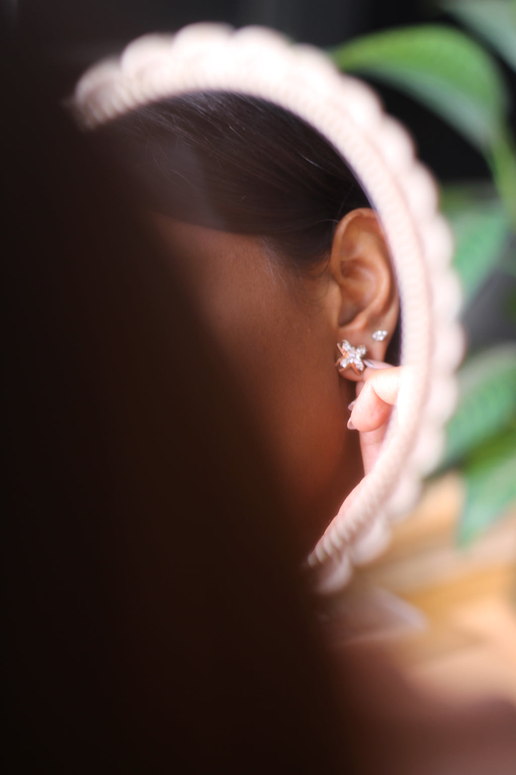 Petal Style Gold Studs With Round-Cut Diamonds