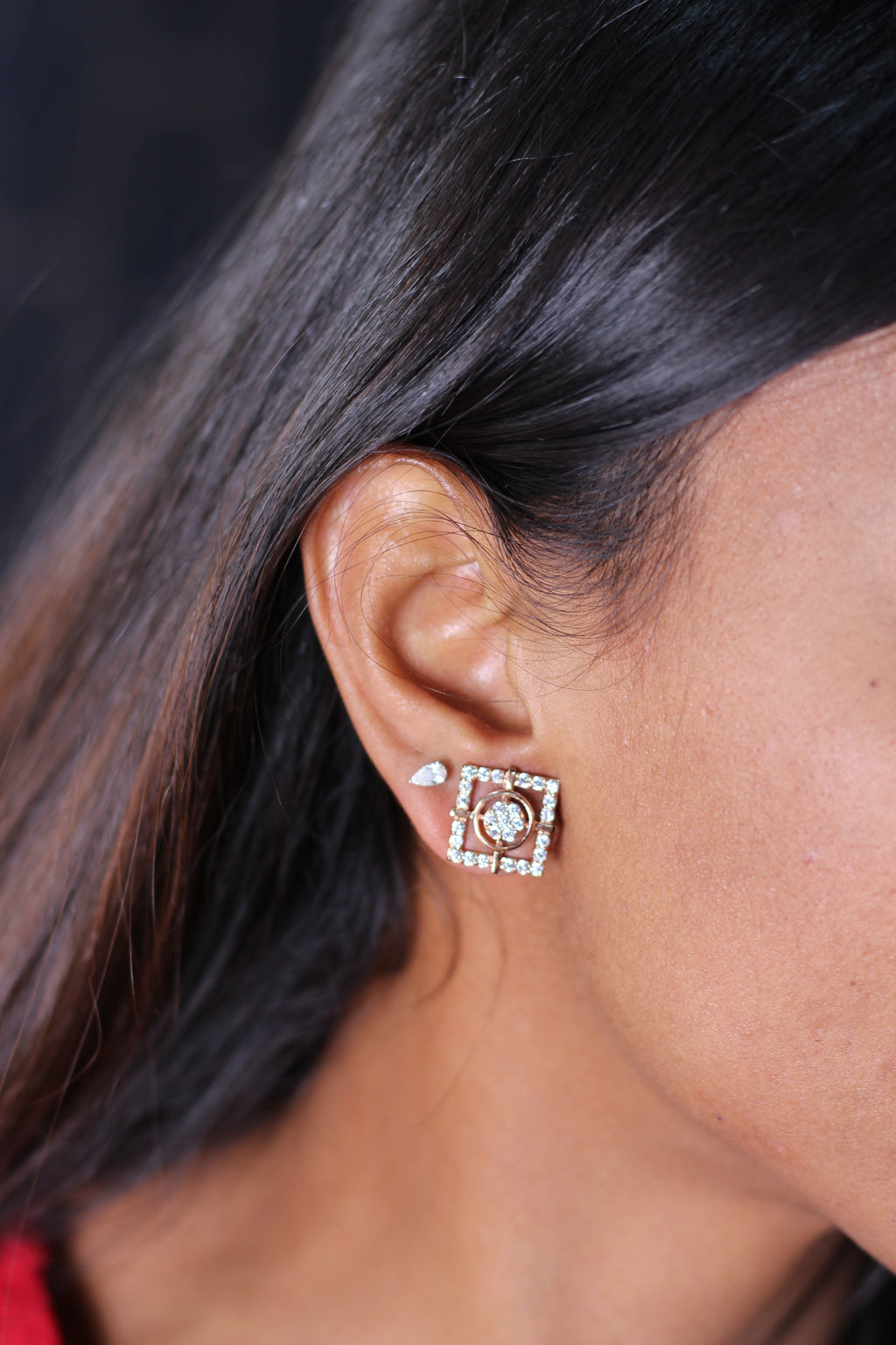 Square Outline Gold Stud Earrings With Circular Diamond Centre