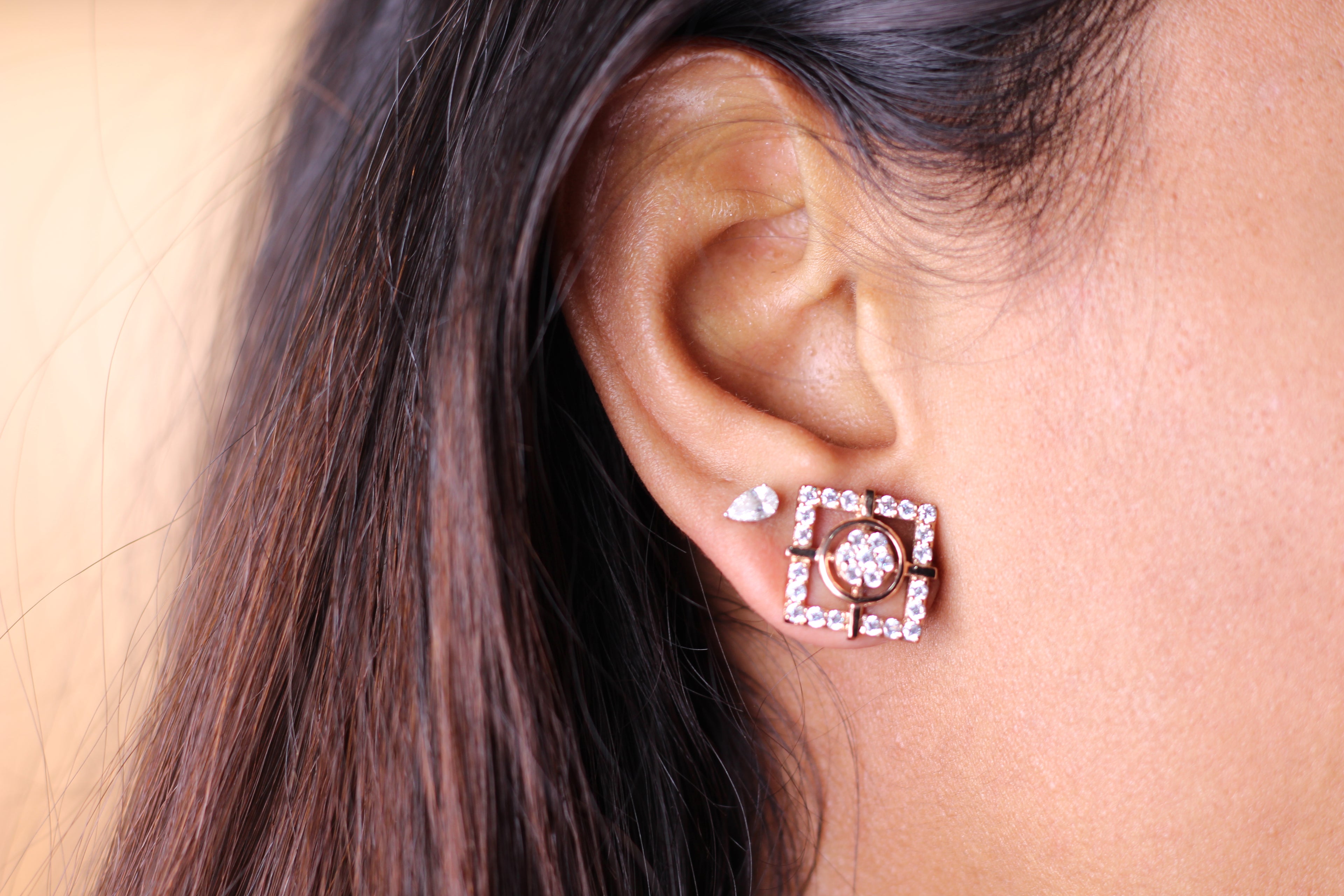 Square Outline Gold Stud Earrings With Circular Diamond Centre