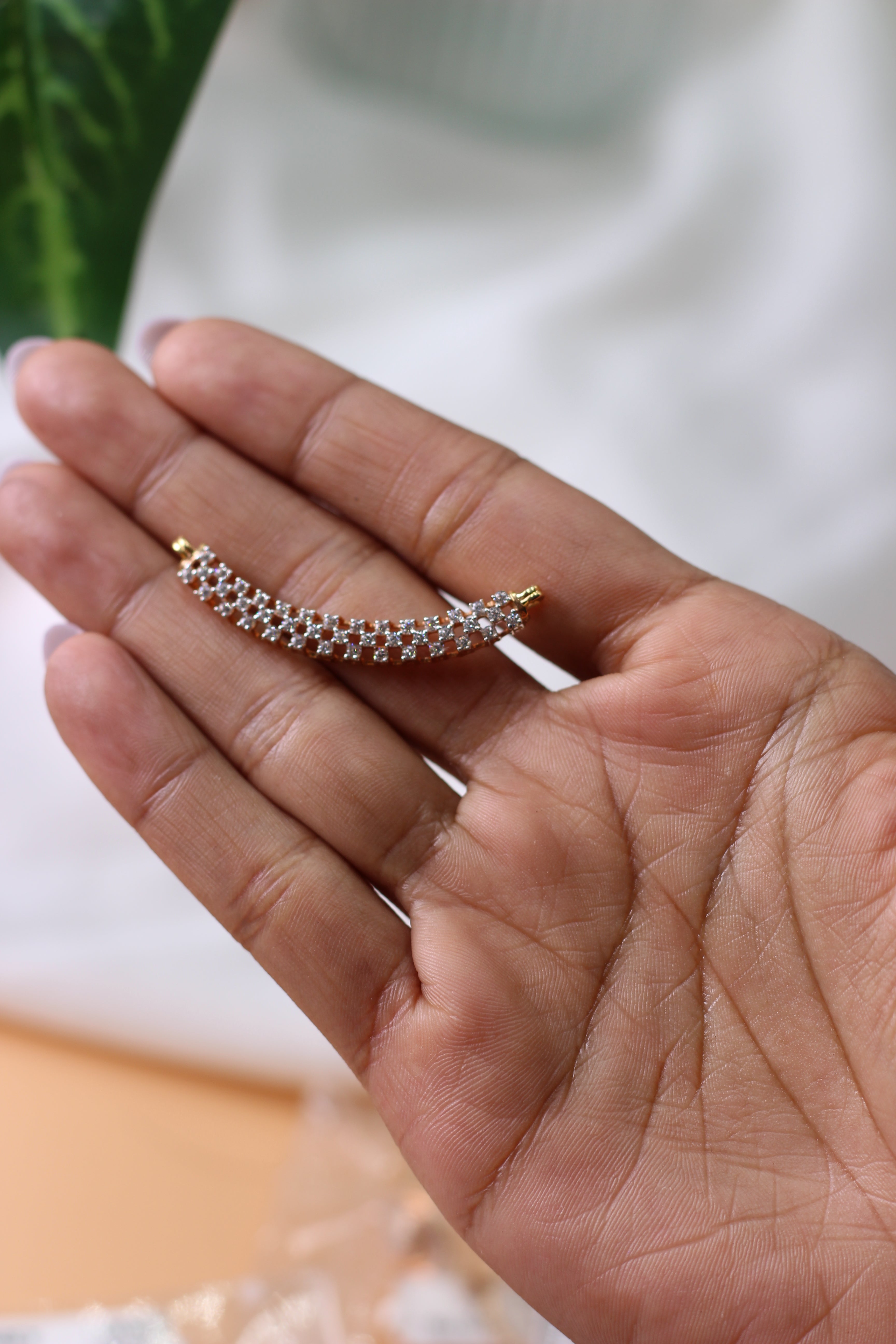 Curved Bar Shape Gold Pendant With Round Diamonds