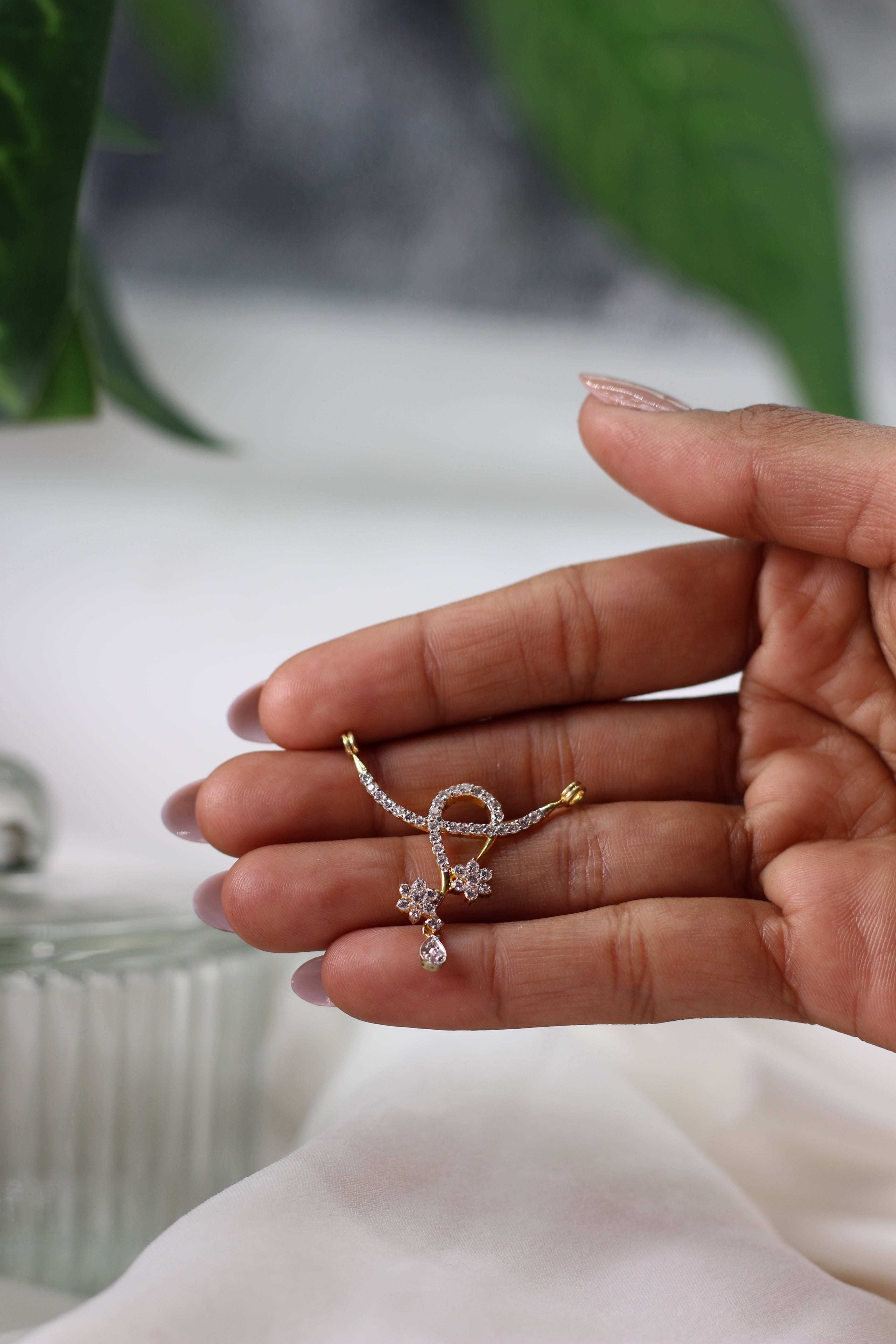 Diamond Loop Curve Floral Drop Mangalsutra Pendant