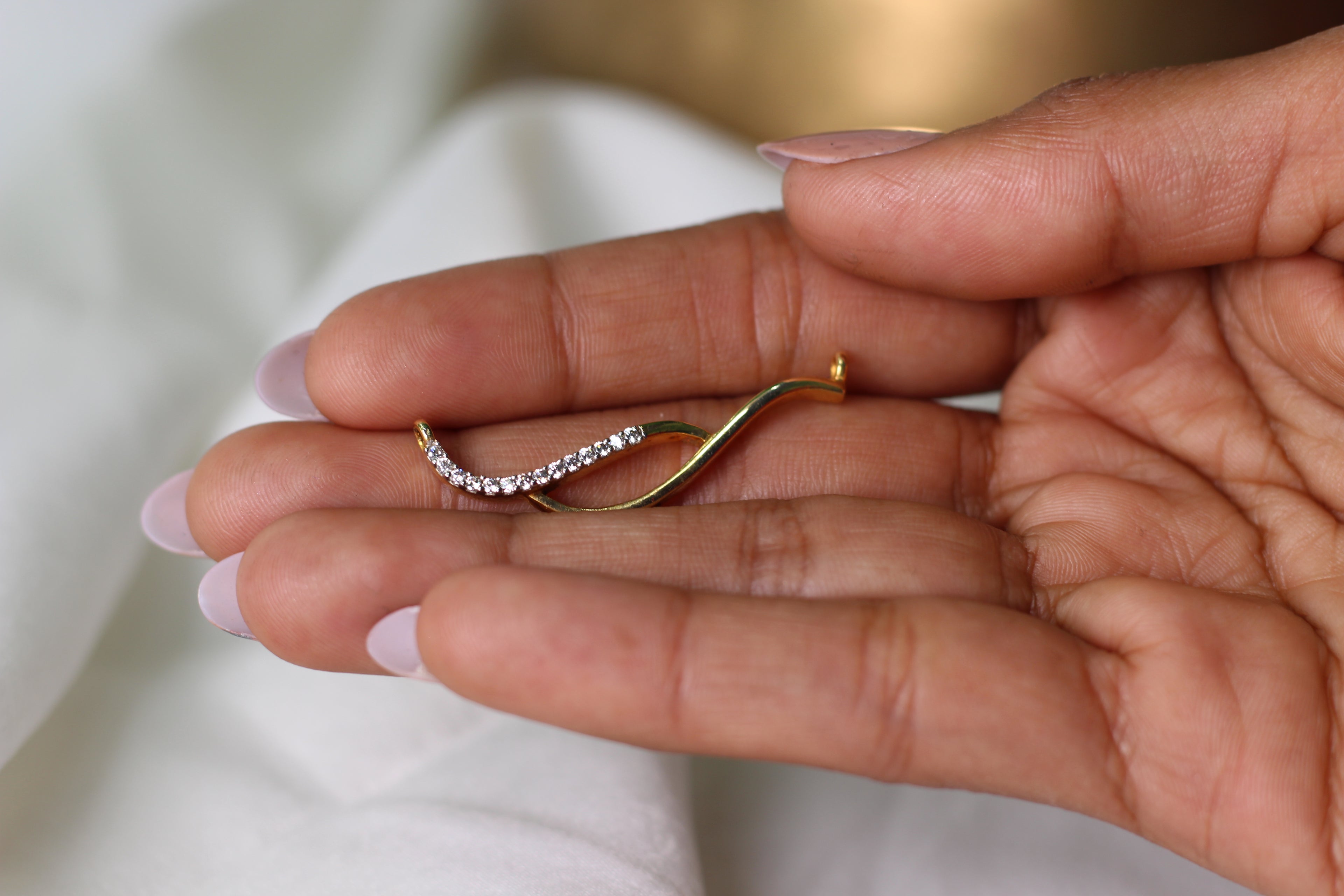 Curved Wave Shape Gold Pendant