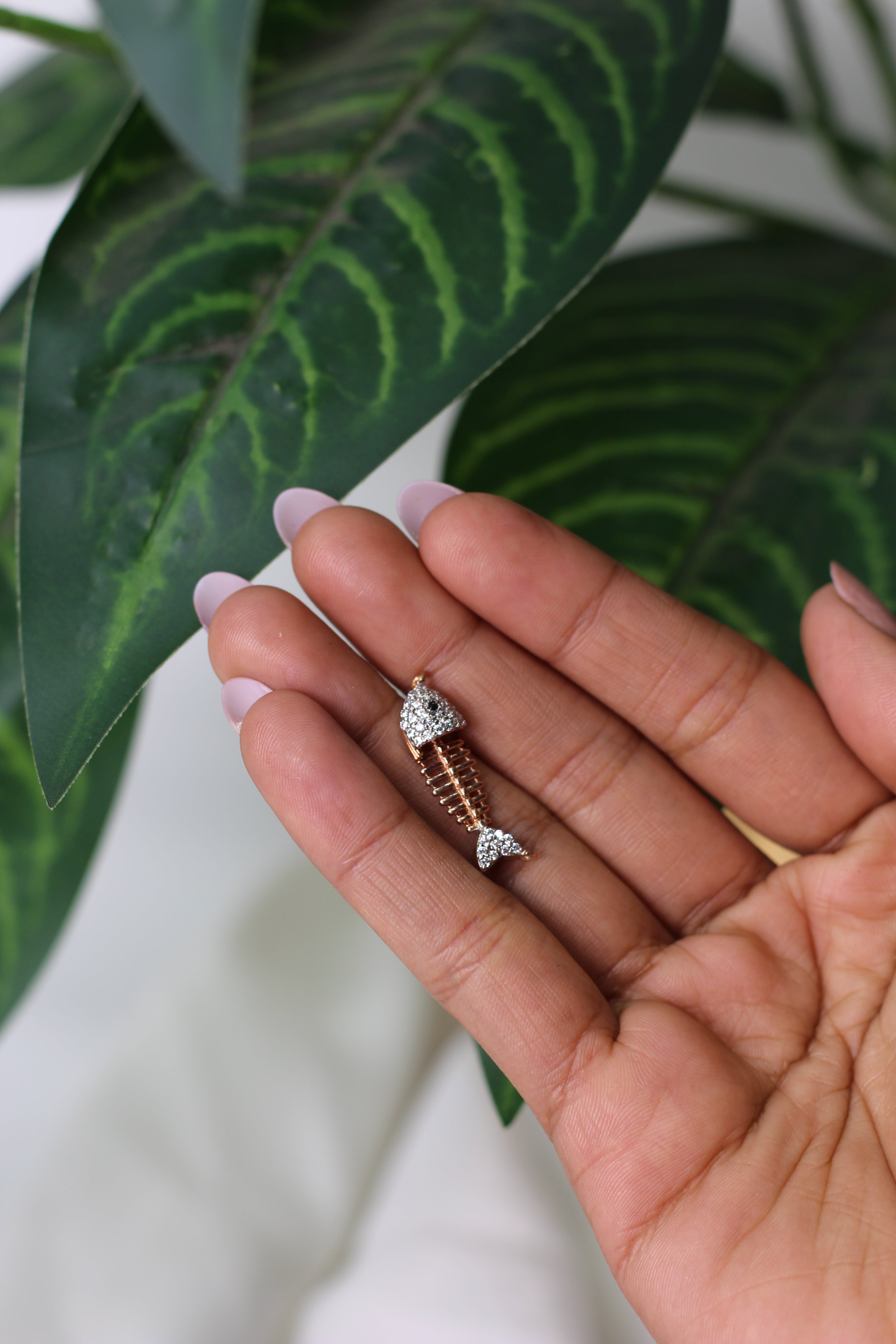 Fish Bone Shape Gold Pendant with Stone Studded Detailing