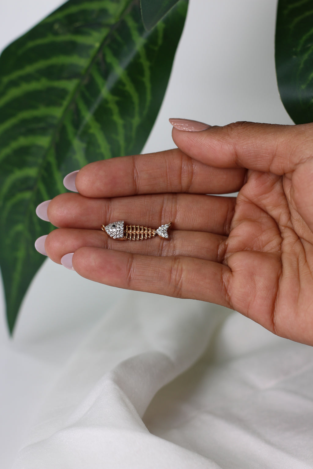 Fish Bone Shape Gold Pendant with Stone Studded Detailing