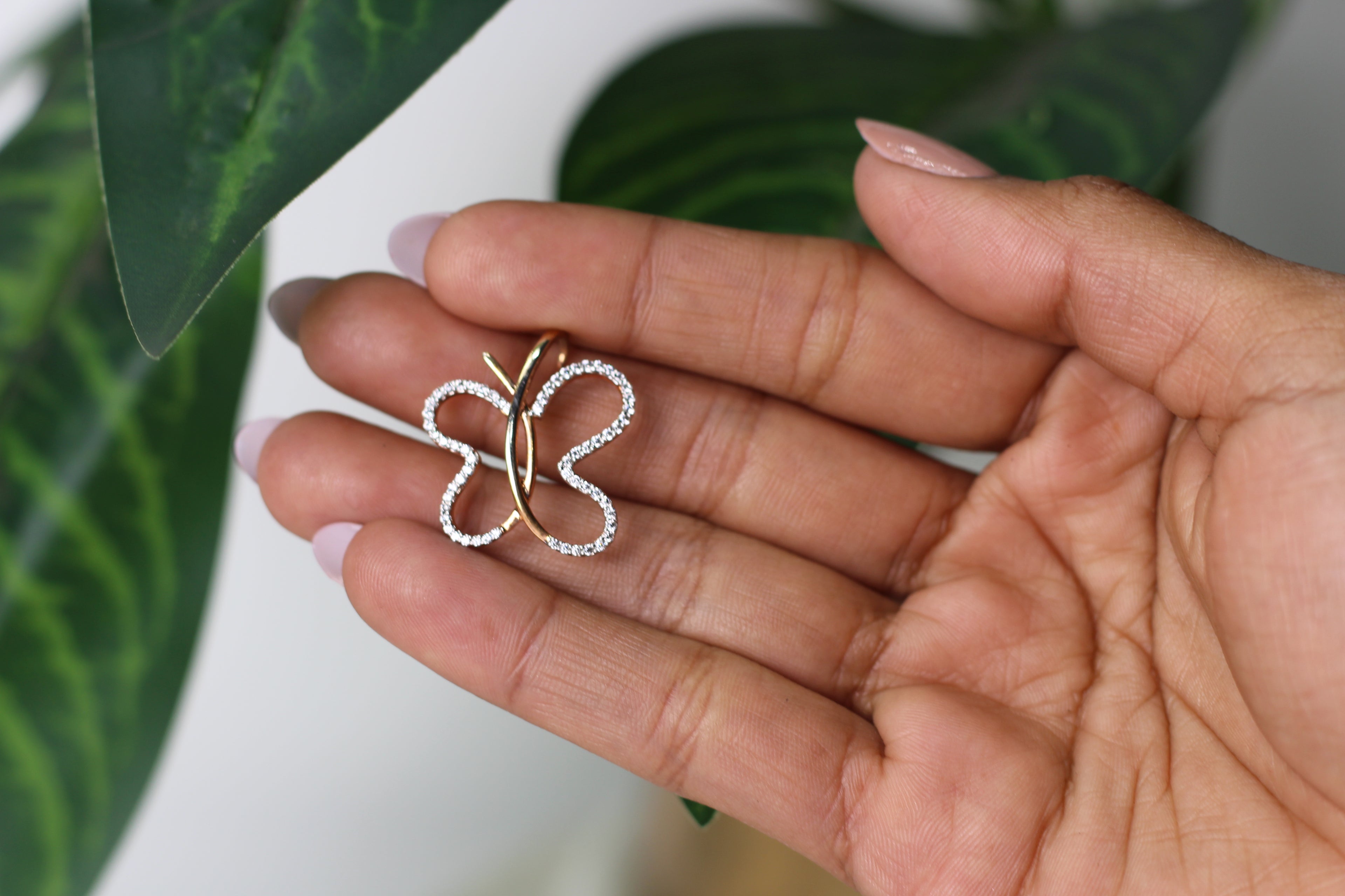 Butterfly Form Gold Pendant With Sparkling Outline