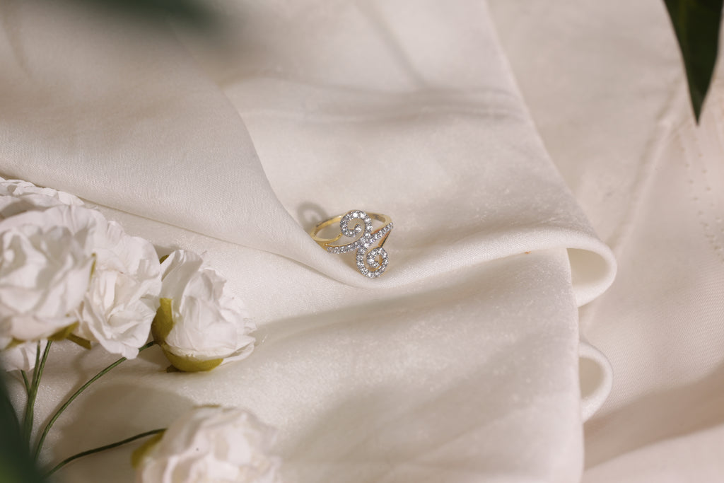 Diamond Swirl Motif Open Band Ring