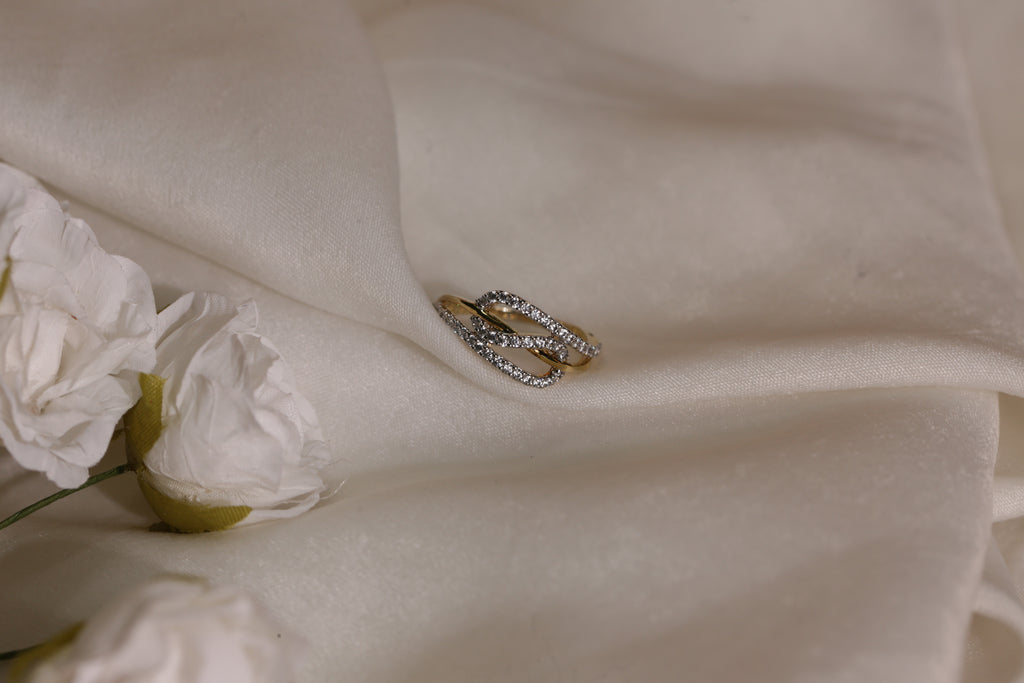 Diamond Interlock Open Band Ring