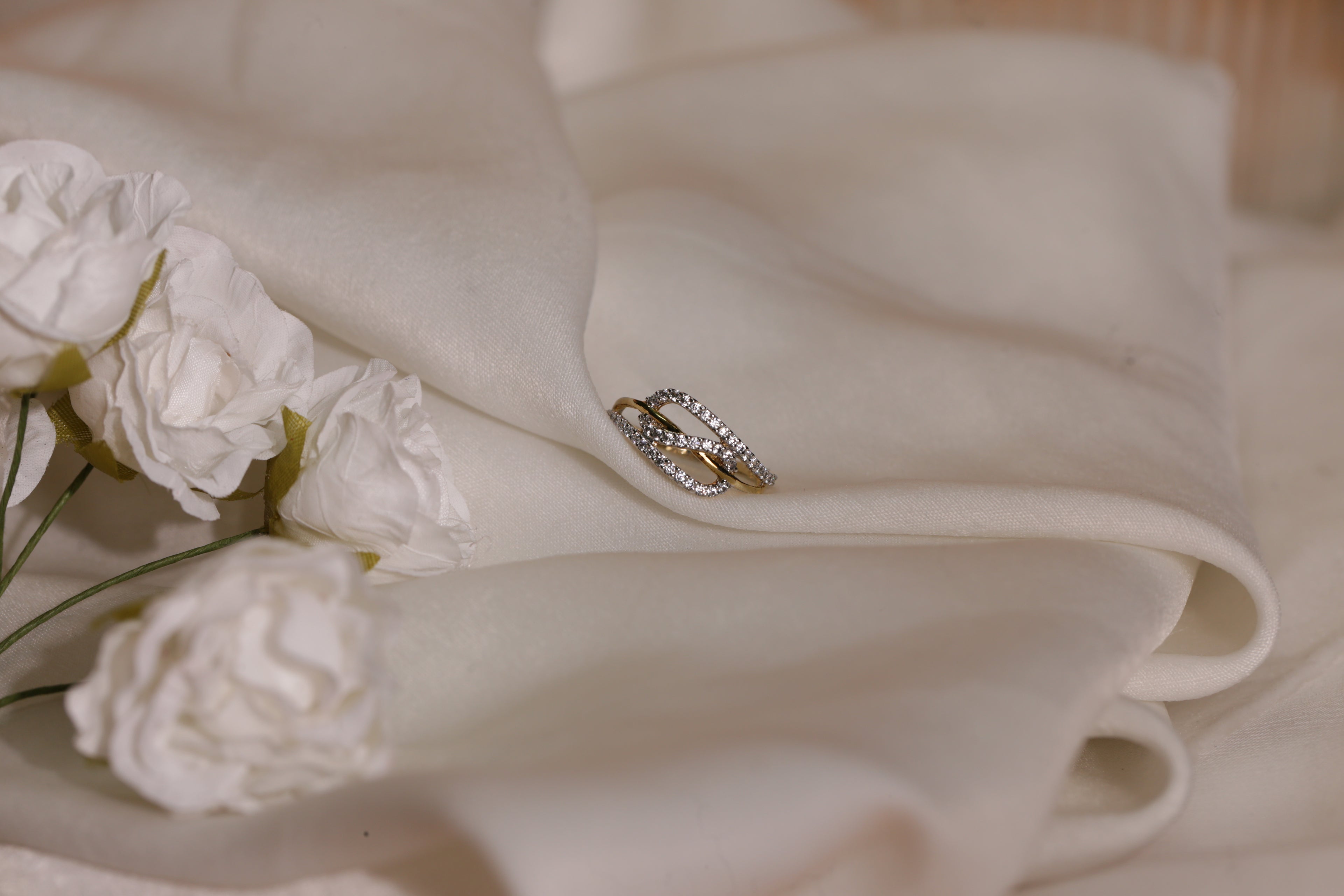 Diamond Interlock Open Band Ring