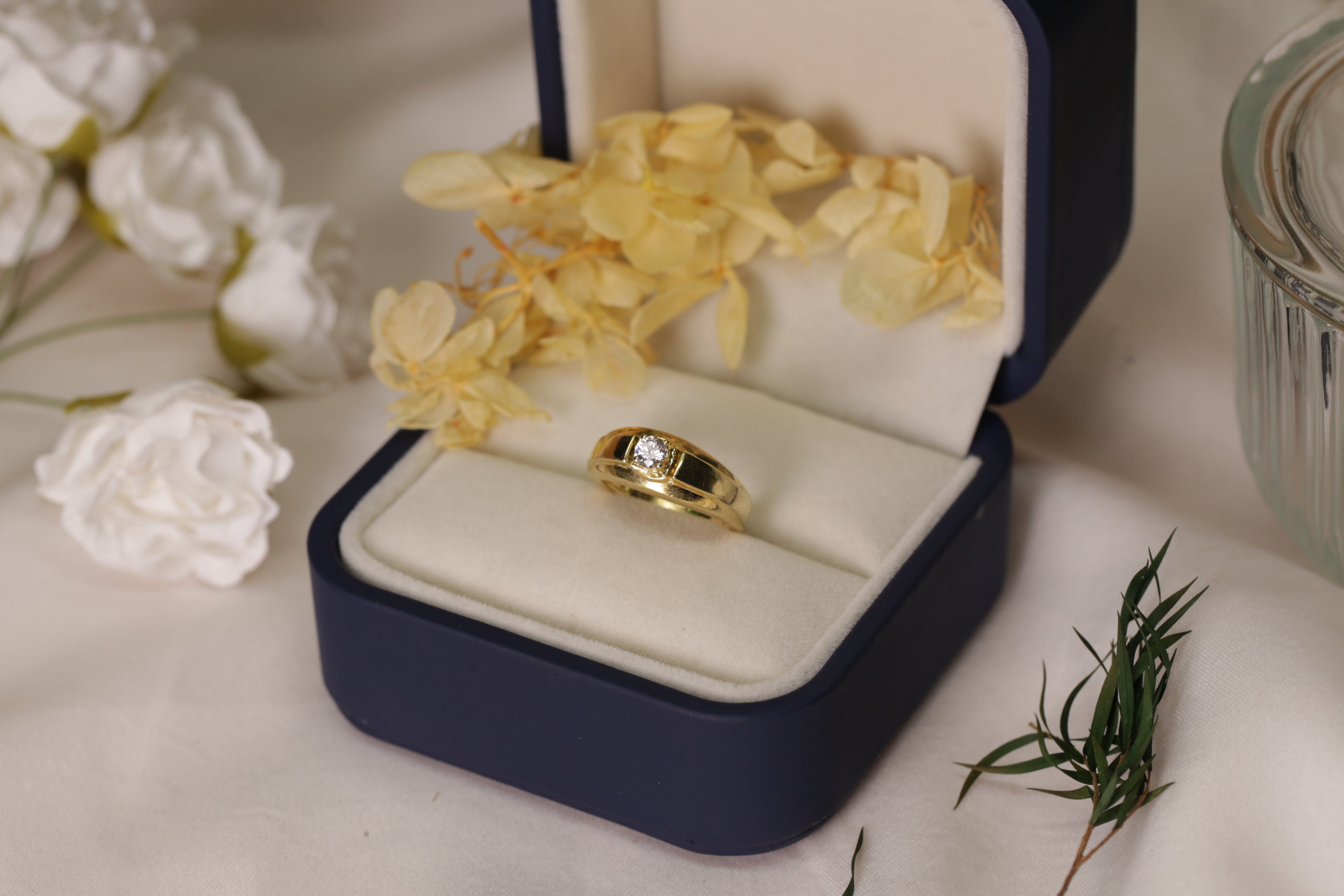 Diamond Single Stone Band Ring