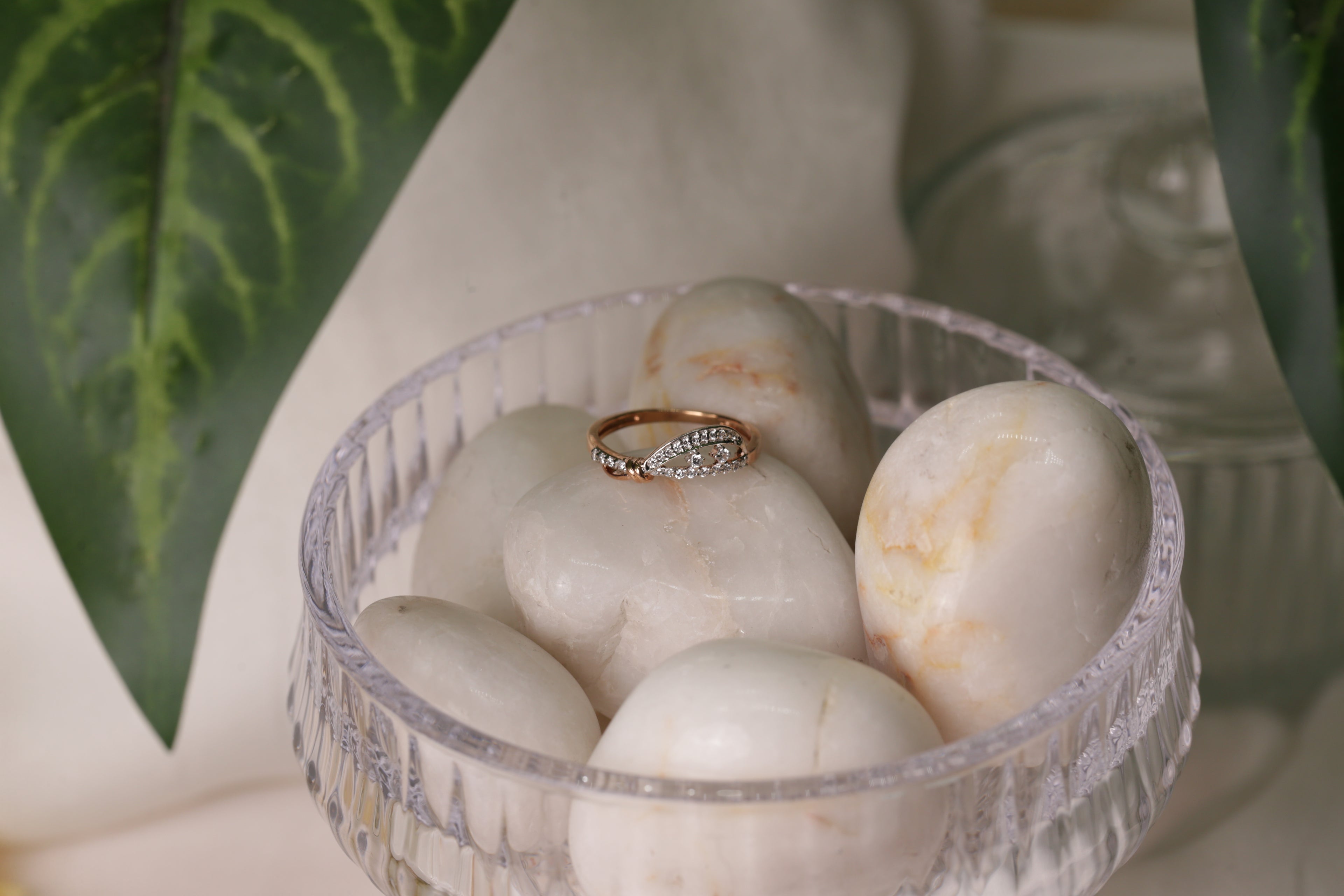 Diamond Curve Knot Band Ring