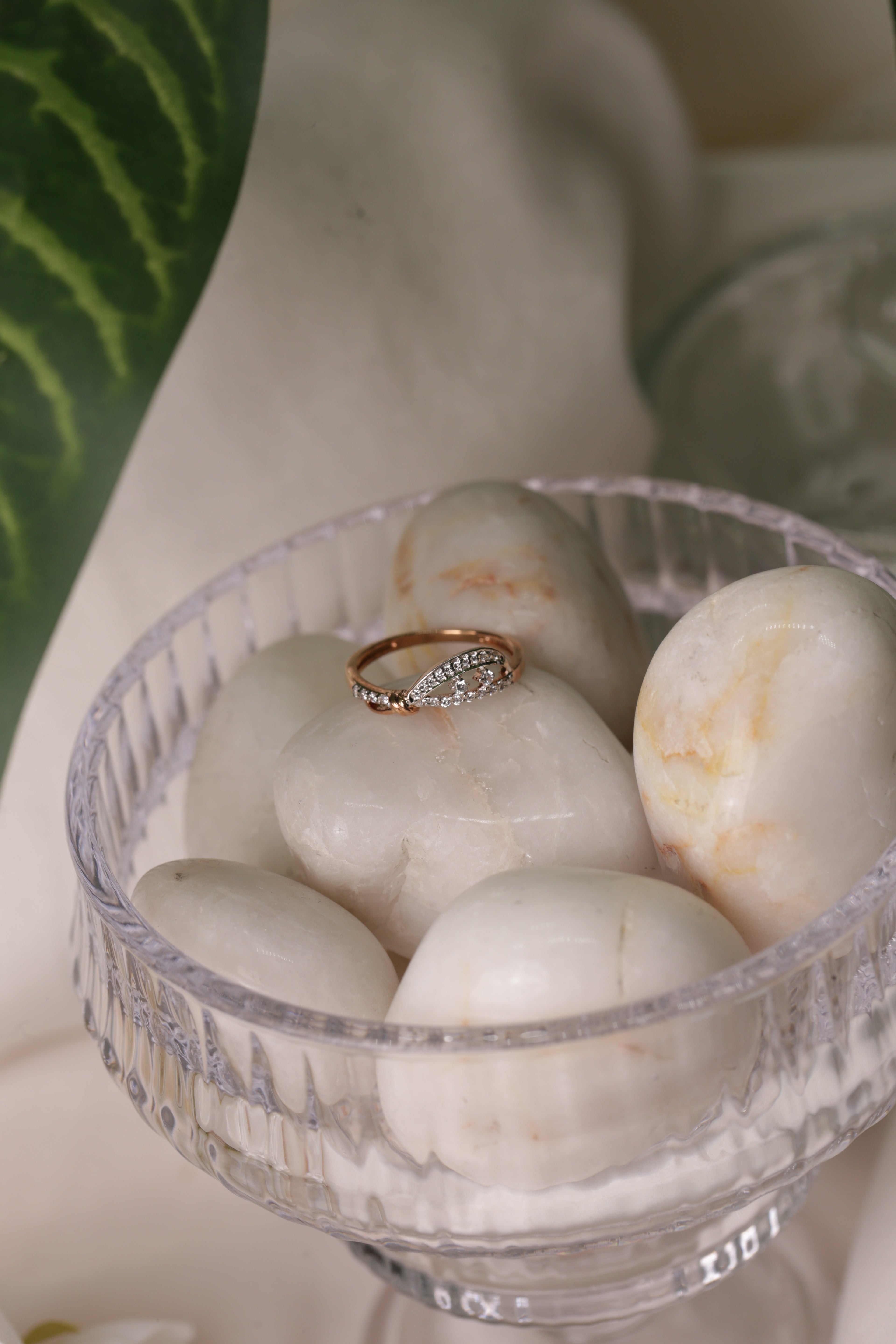 Diamond Curve Knot Band Ring