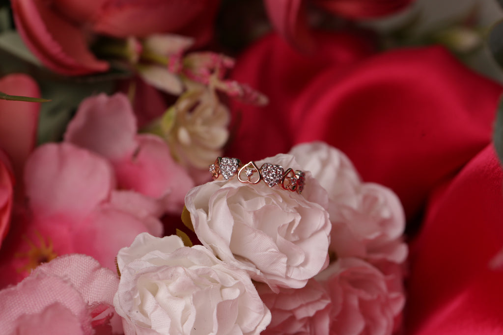 Diamond Heart Motif Open Band Ring