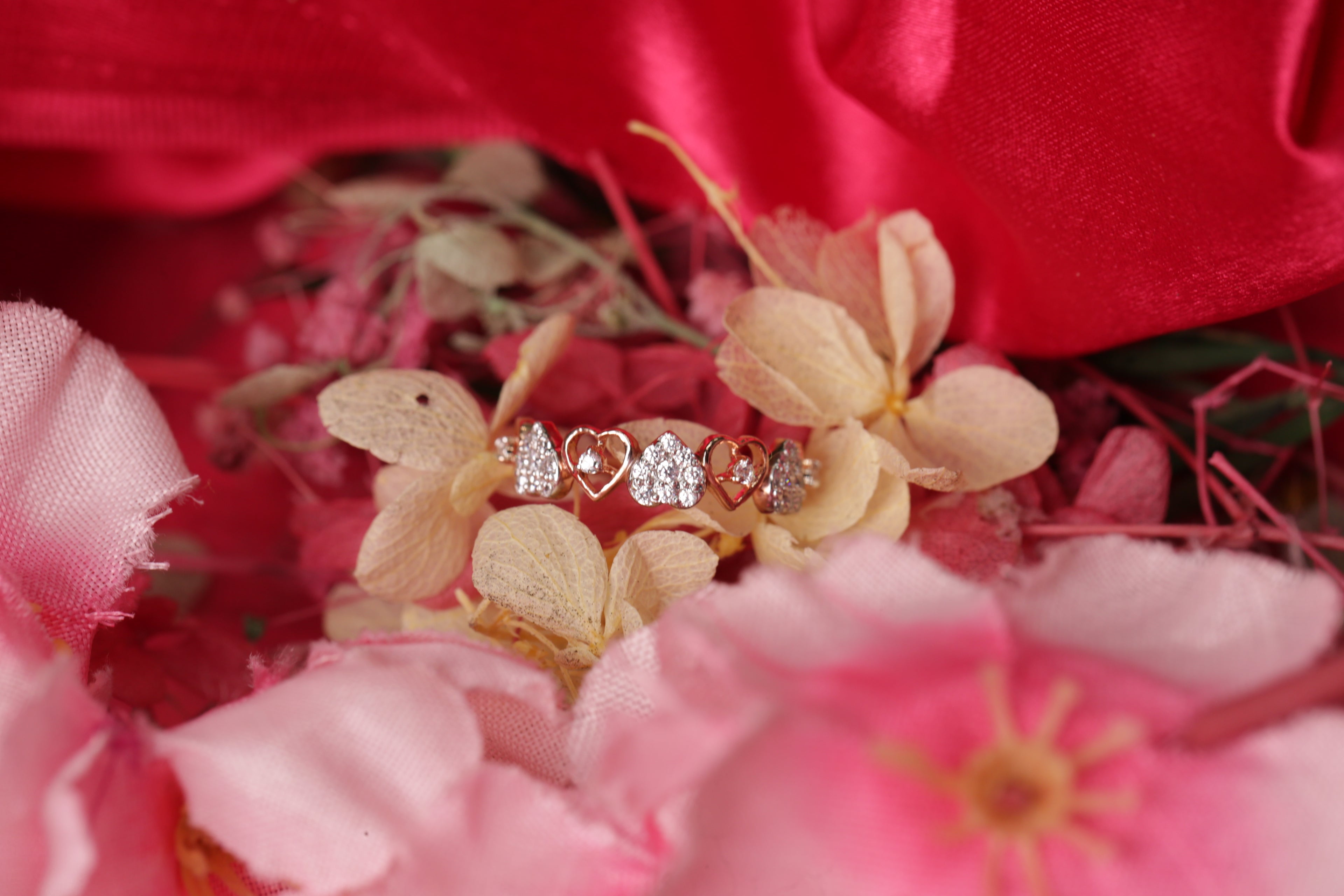Diamond Heart Motif Open Band Ring