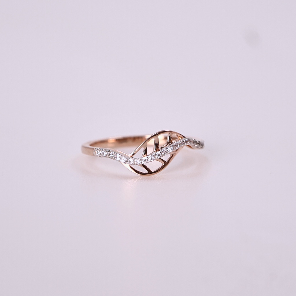 Leaf detail diamond ring
Leaf Grace band with diamond
Classic leaf diamond ring
Leaf accent diamond ring
Modern leaf Grace ring
Petal and leaf diamond ring
Radiant leaf design ring
Simple leaf Grace band
Leaf Grace ring with diamond
Leaf Grace ring with shine