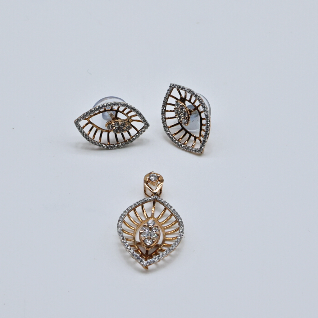 Leaf diamond pendant
Elegant leaf pendant
Radiant leaf pendant
Graceful leaf pendant
Shiny leaf pendant
Leaf inspired pendant
Polished leaf pendant
Classic leaf pendant
Sculpted leaf pendant
Delicate leaf pendant